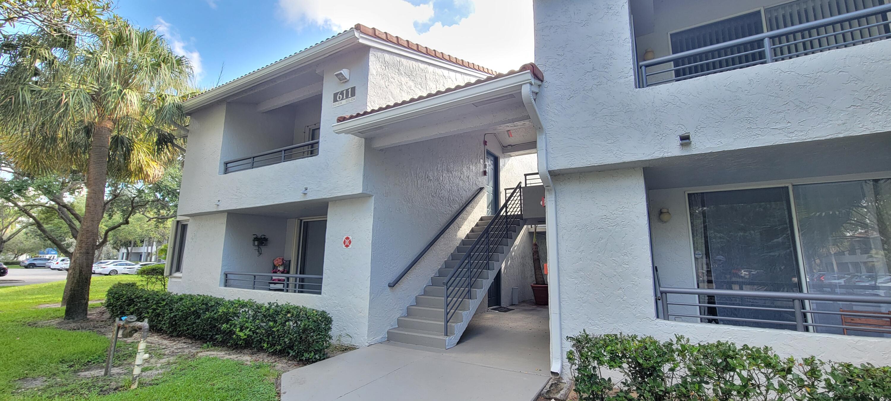 611 Lyons Road 8202