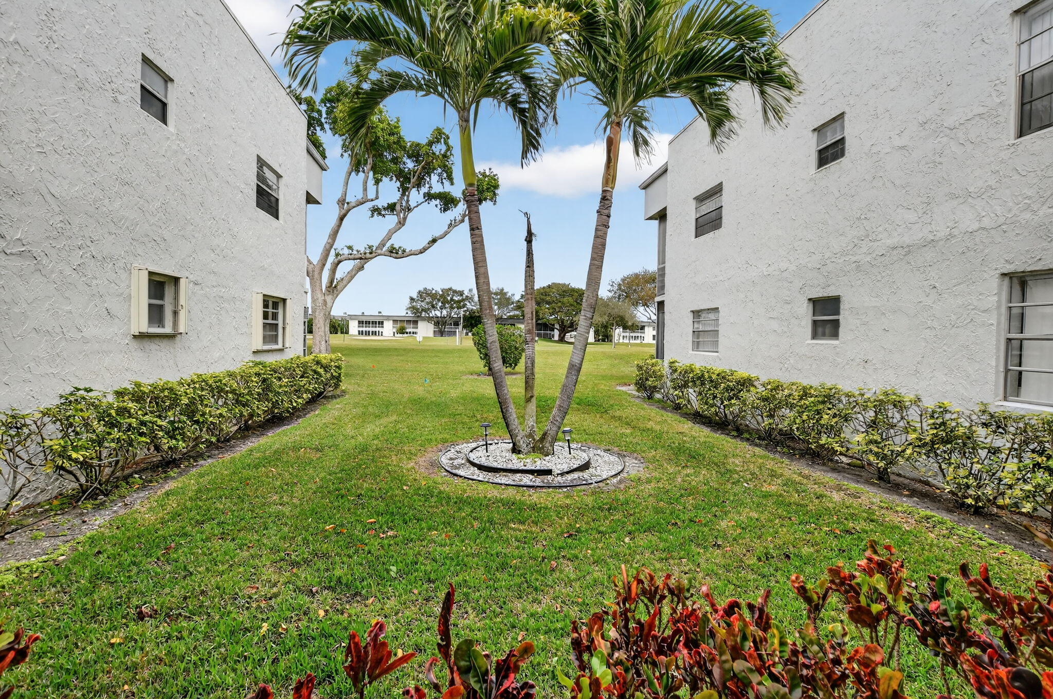 549 Flanders L 549 L