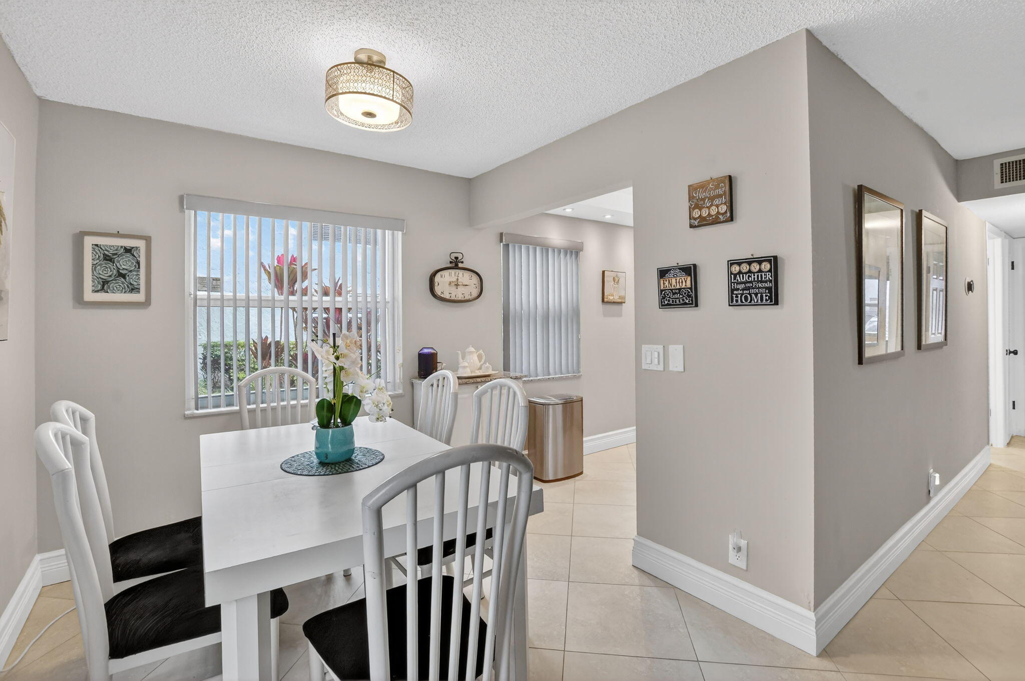 549 Flanders L 549 L