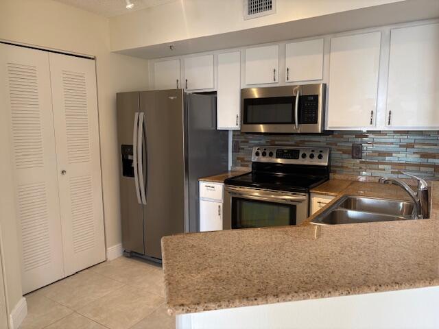 1000 Scotia Drive 504