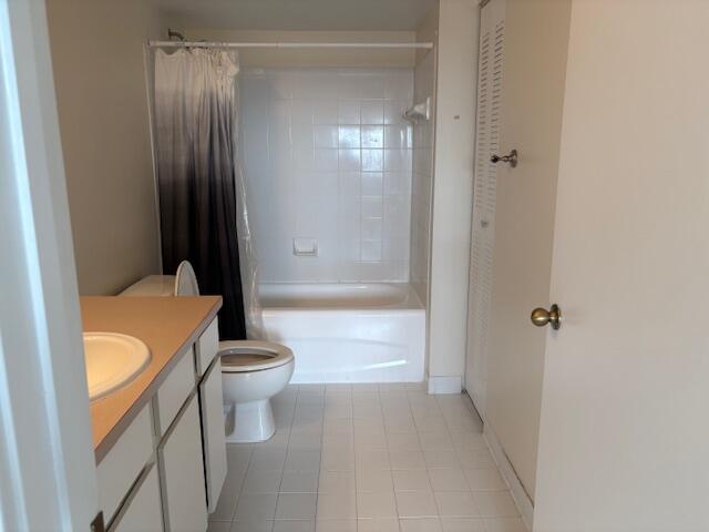 1000 Scotia Drive 504