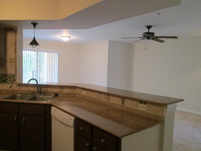 1000 Scotia Drive 504