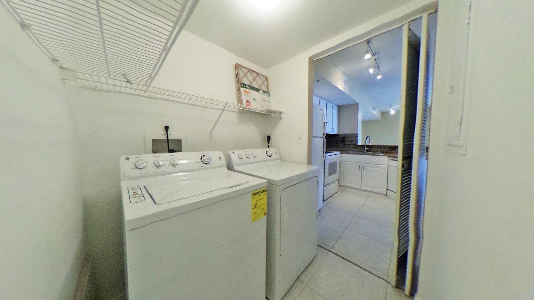 1000 Scotia Drive 504