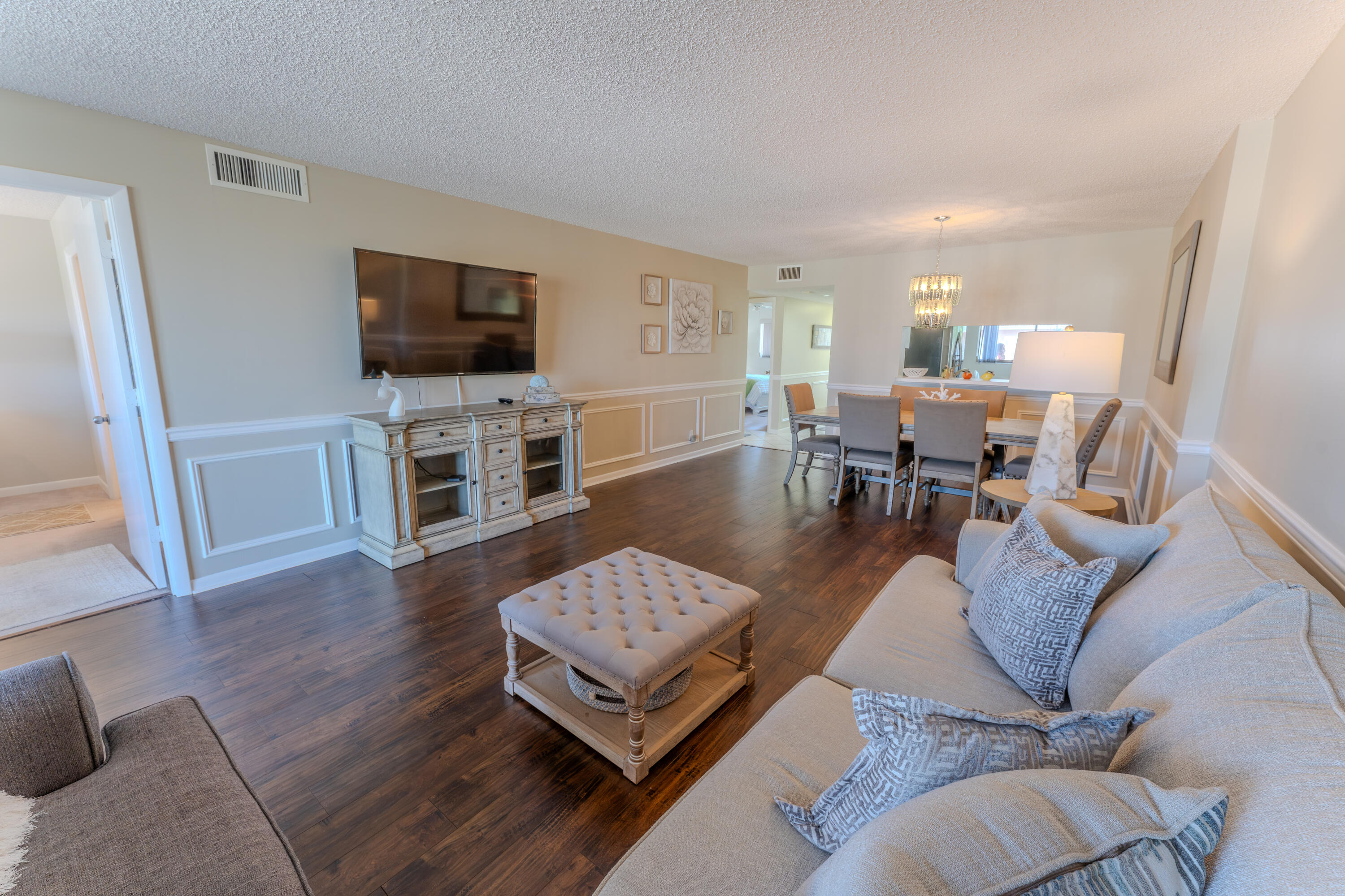 4725 Lucerne Lakes Boulevard E 203