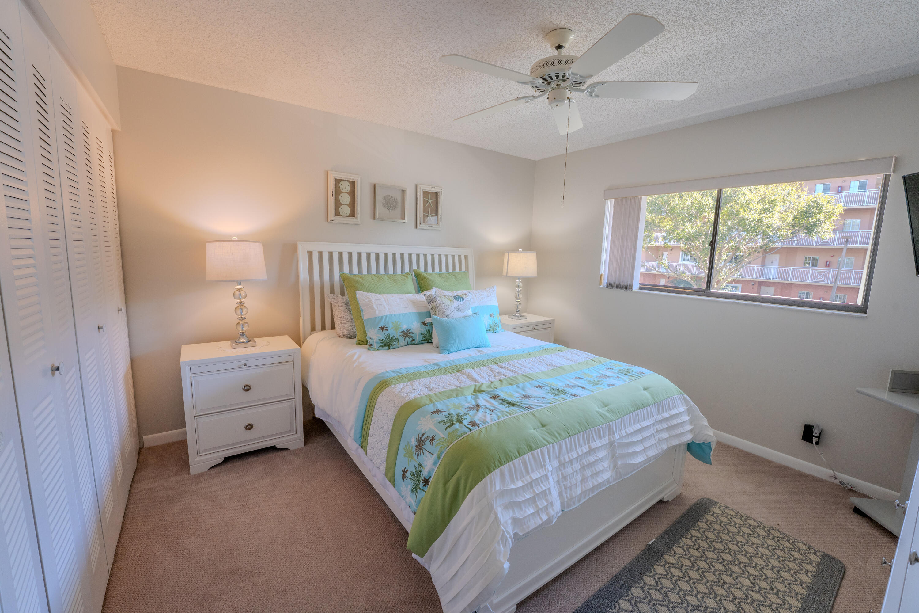 4725 Lucerne Lakes Boulevard E 203