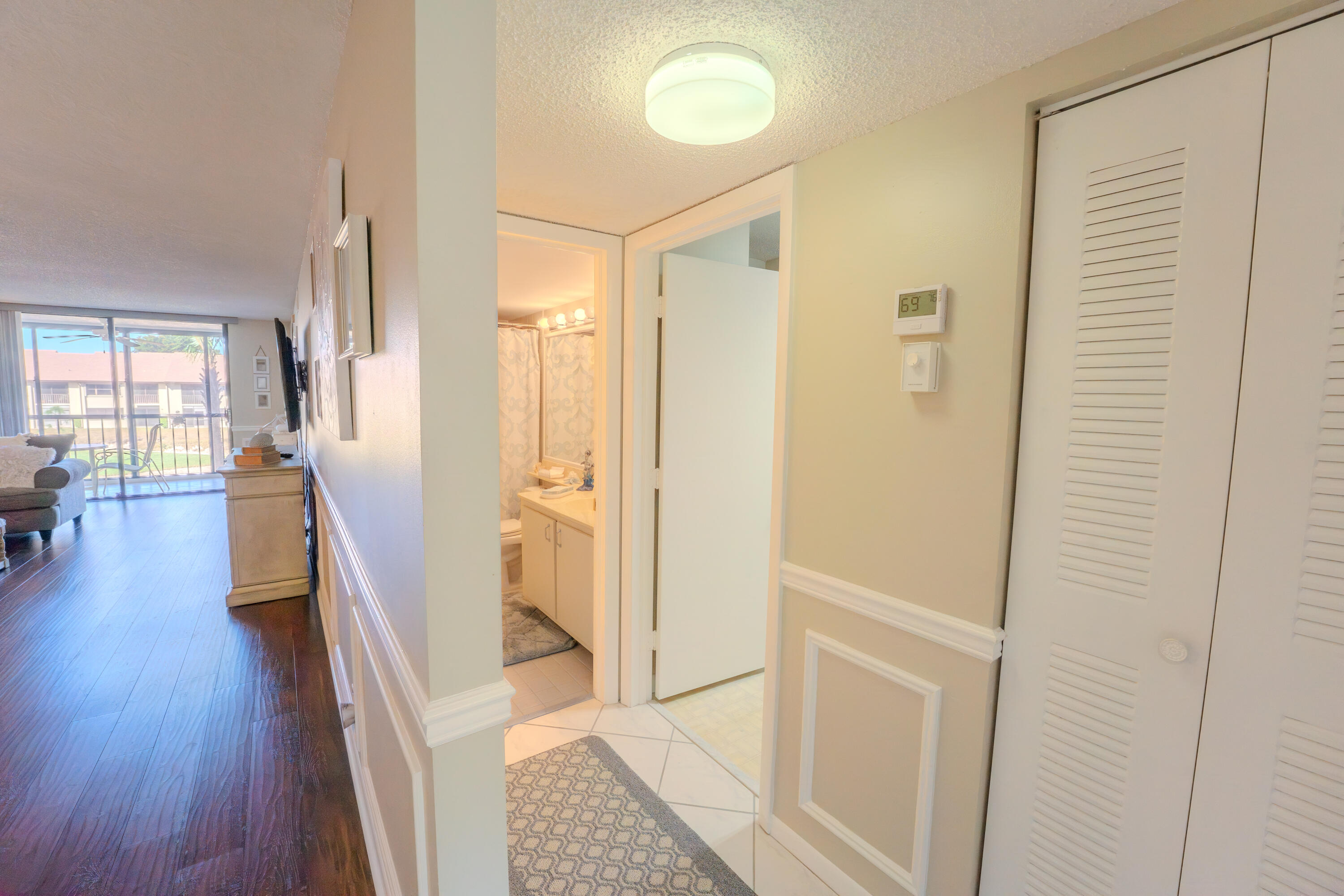 4725 Lucerne Lakes Boulevard E 203