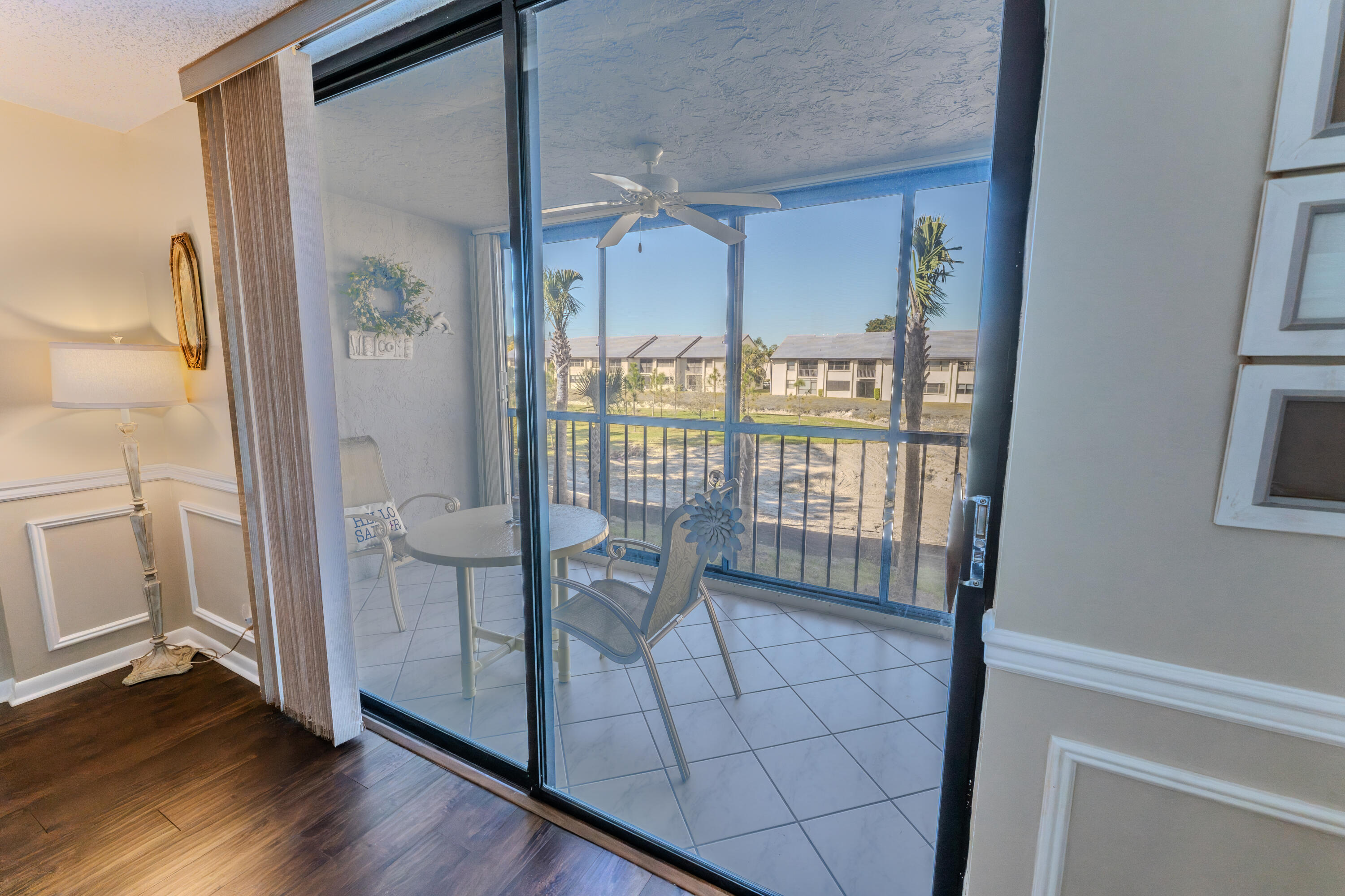 4725 Lucerne Lakes Boulevard E 203