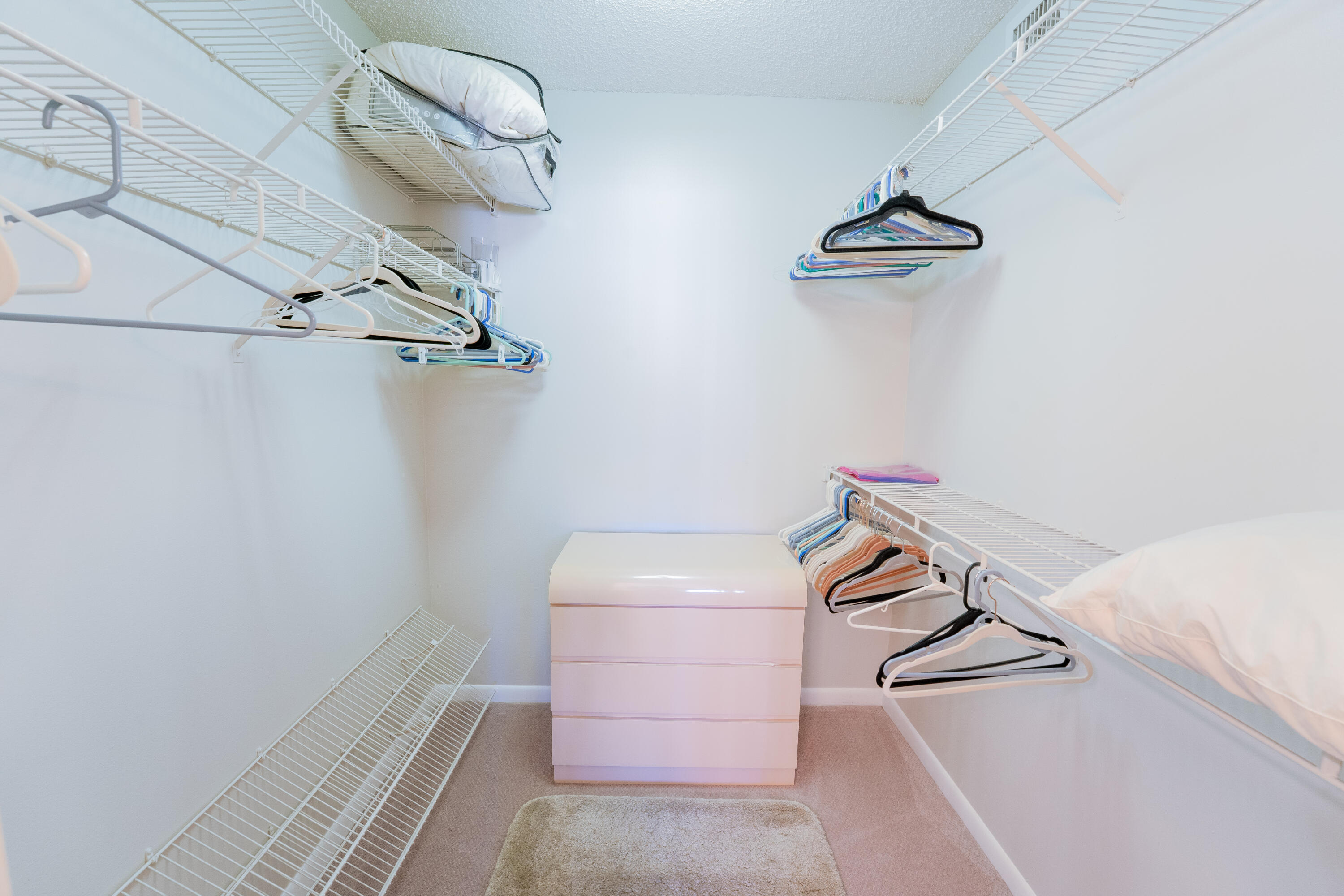 4725 Lucerne Lakes Boulevard E 203