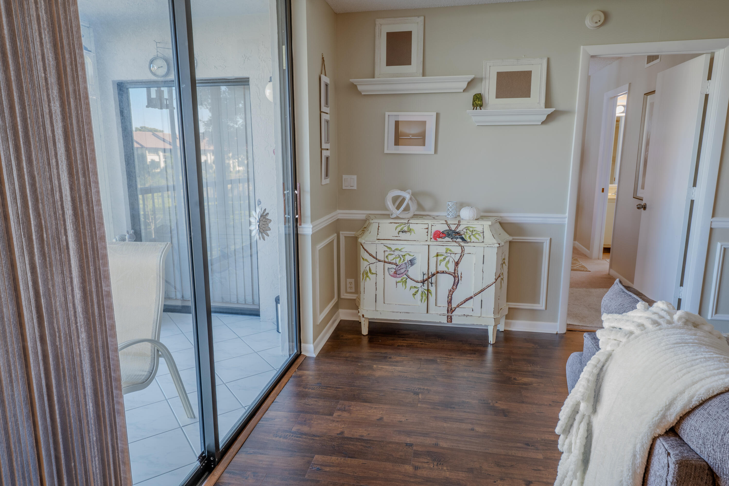 4725 Lucerne Lakes Boulevard E 203