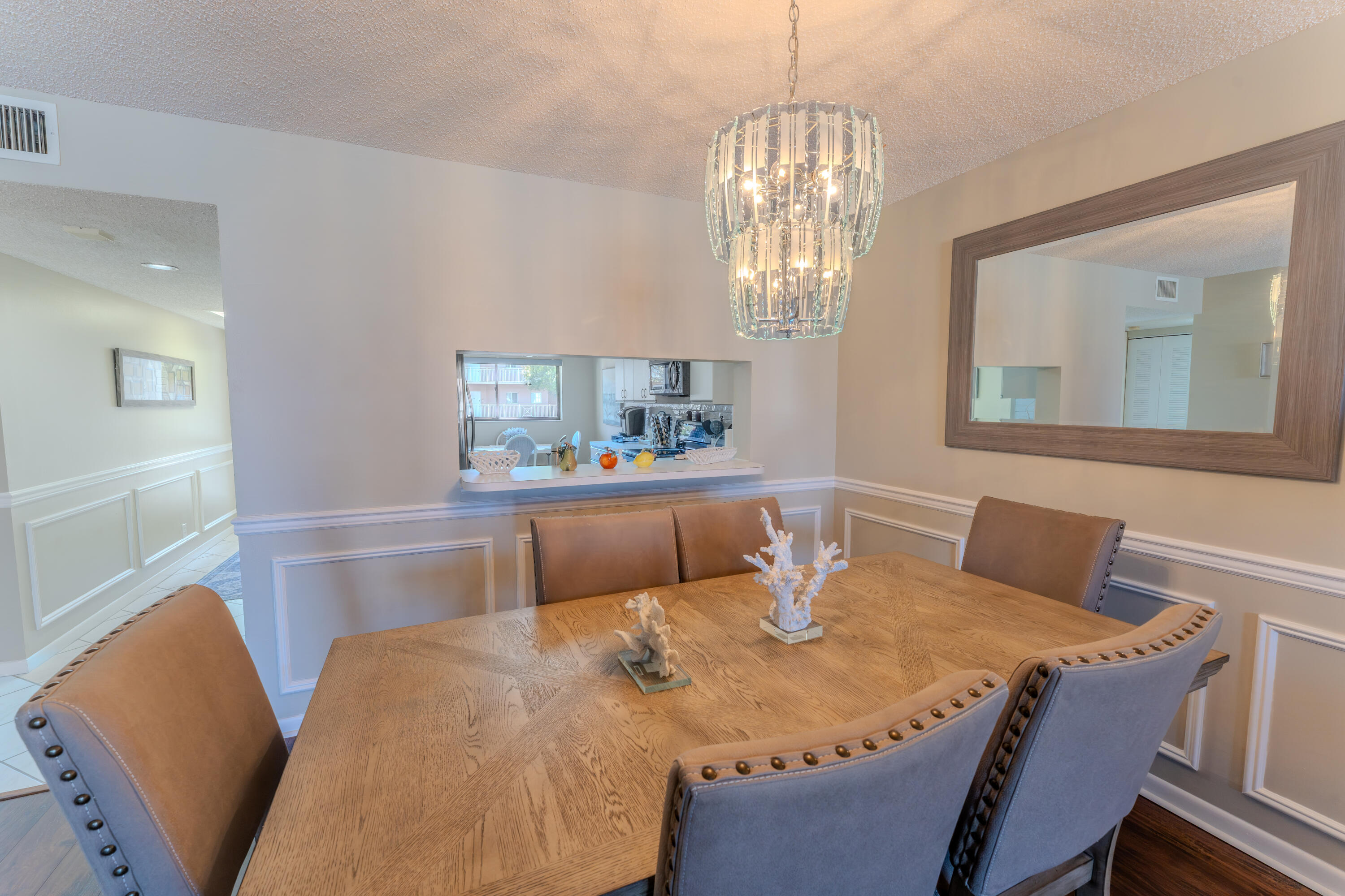 4725 Lucerne Lakes Boulevard E 203