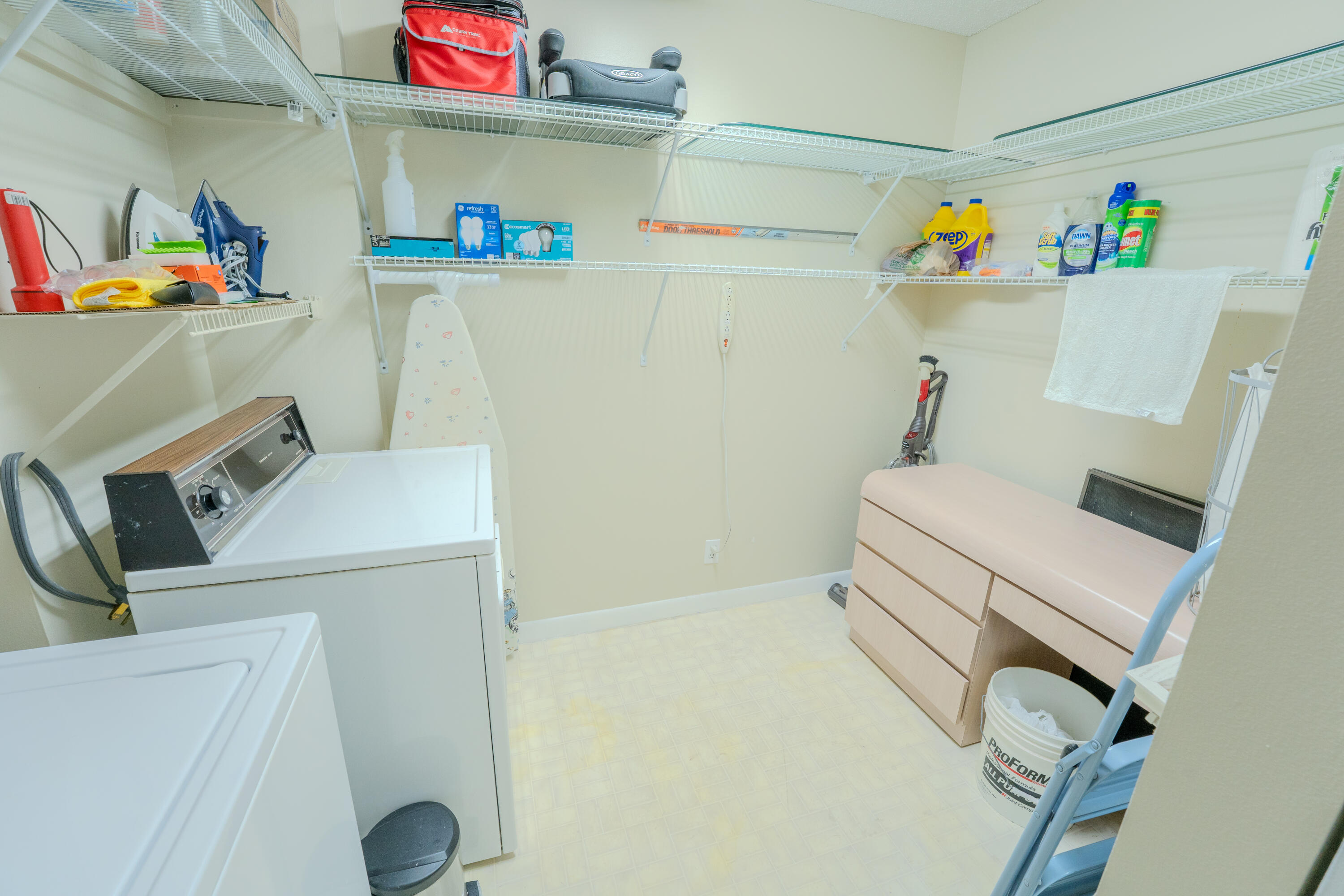 4725 Lucerne Lakes Boulevard E 203