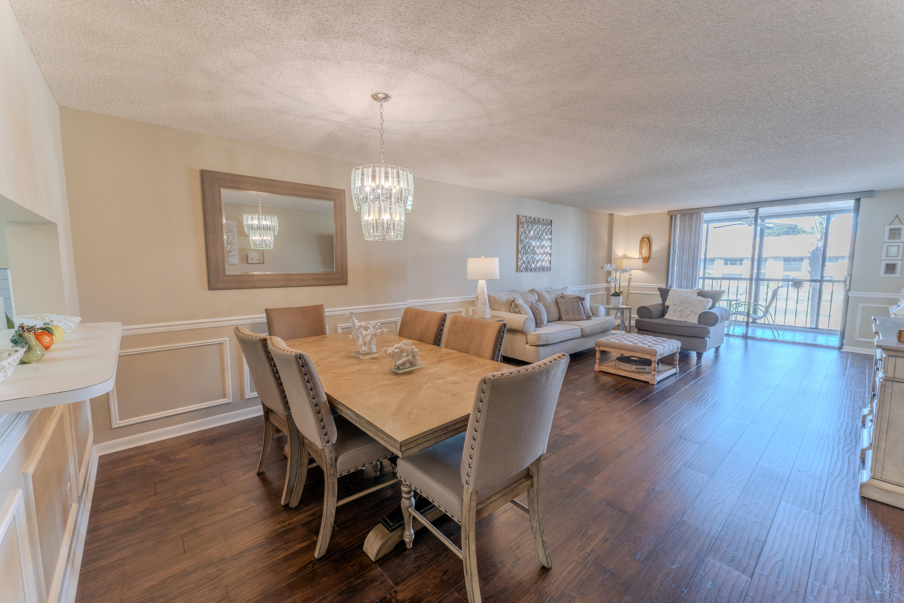 4725 Lucerne Lakes Boulevard E 203