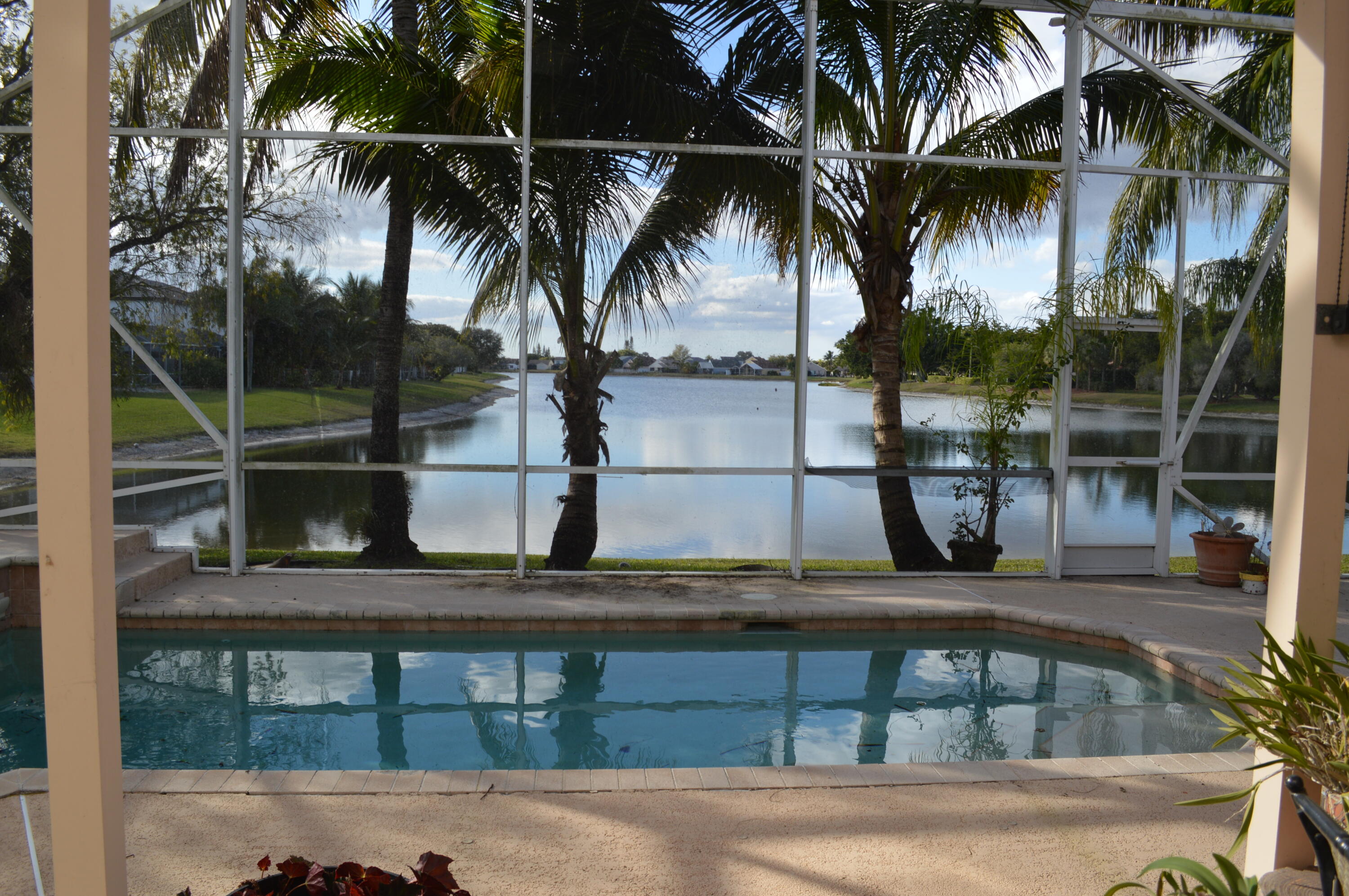22465 Tiki Drive