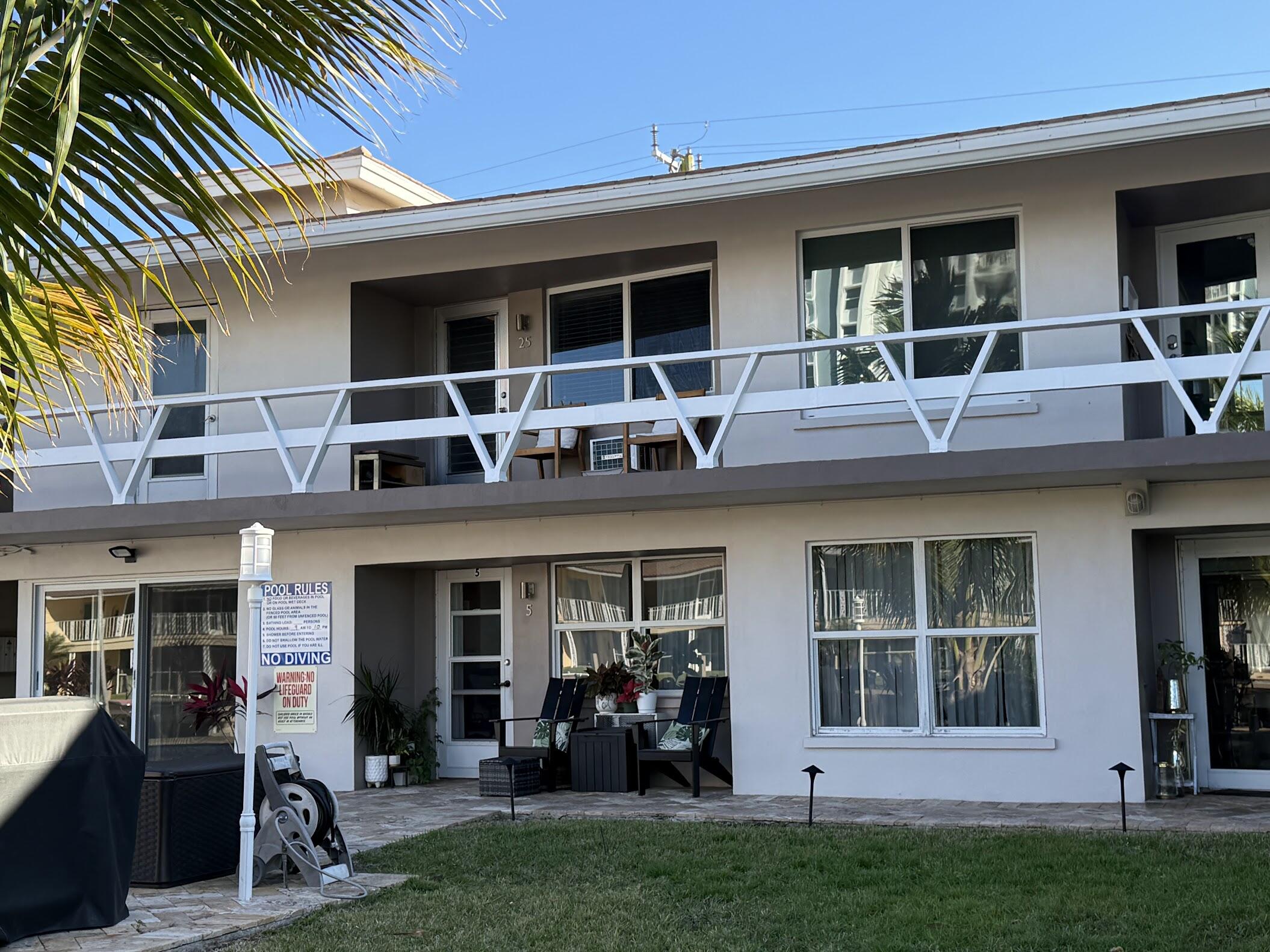 2857 NE 32nd Street 25