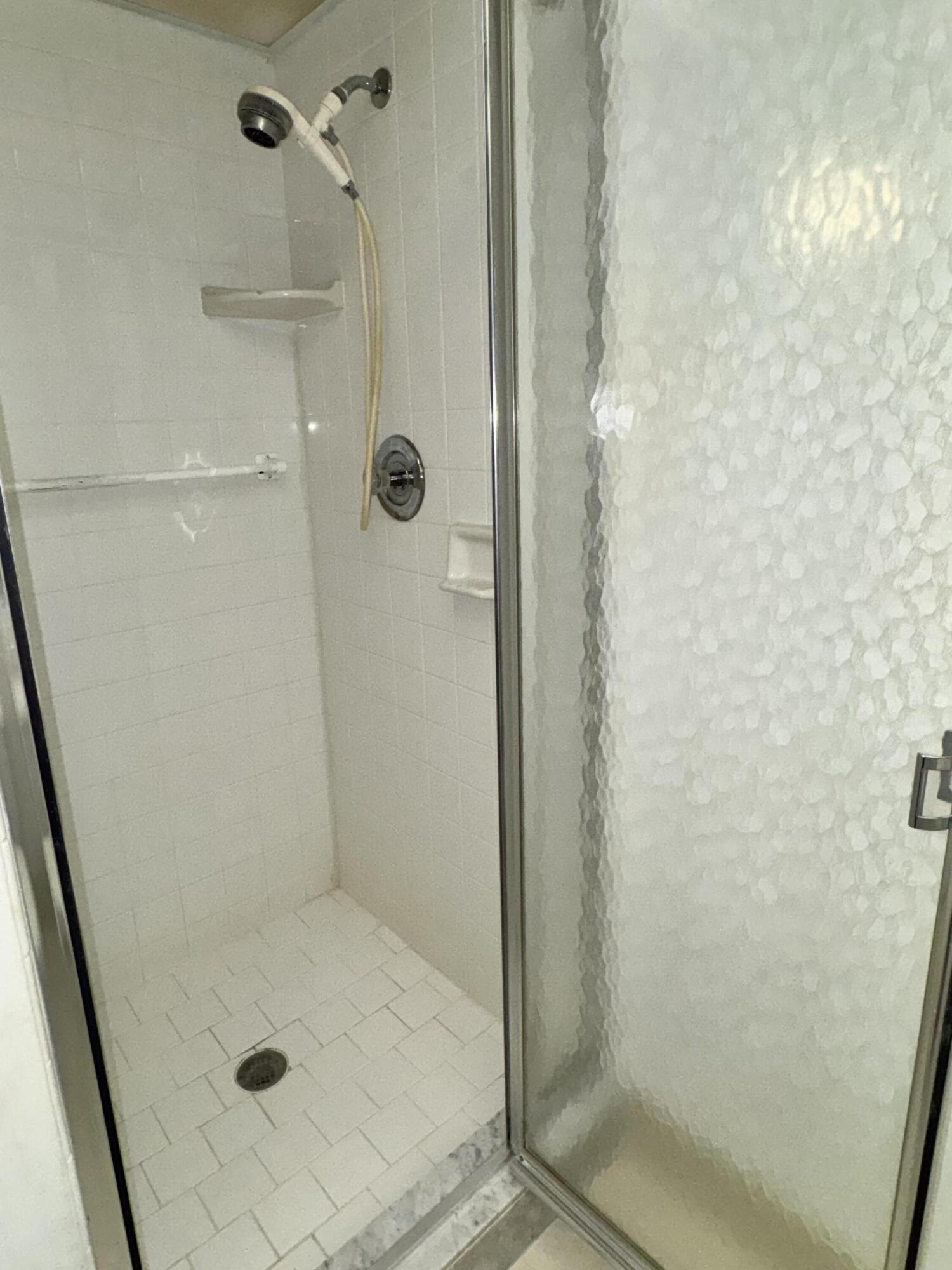 277 Seville L