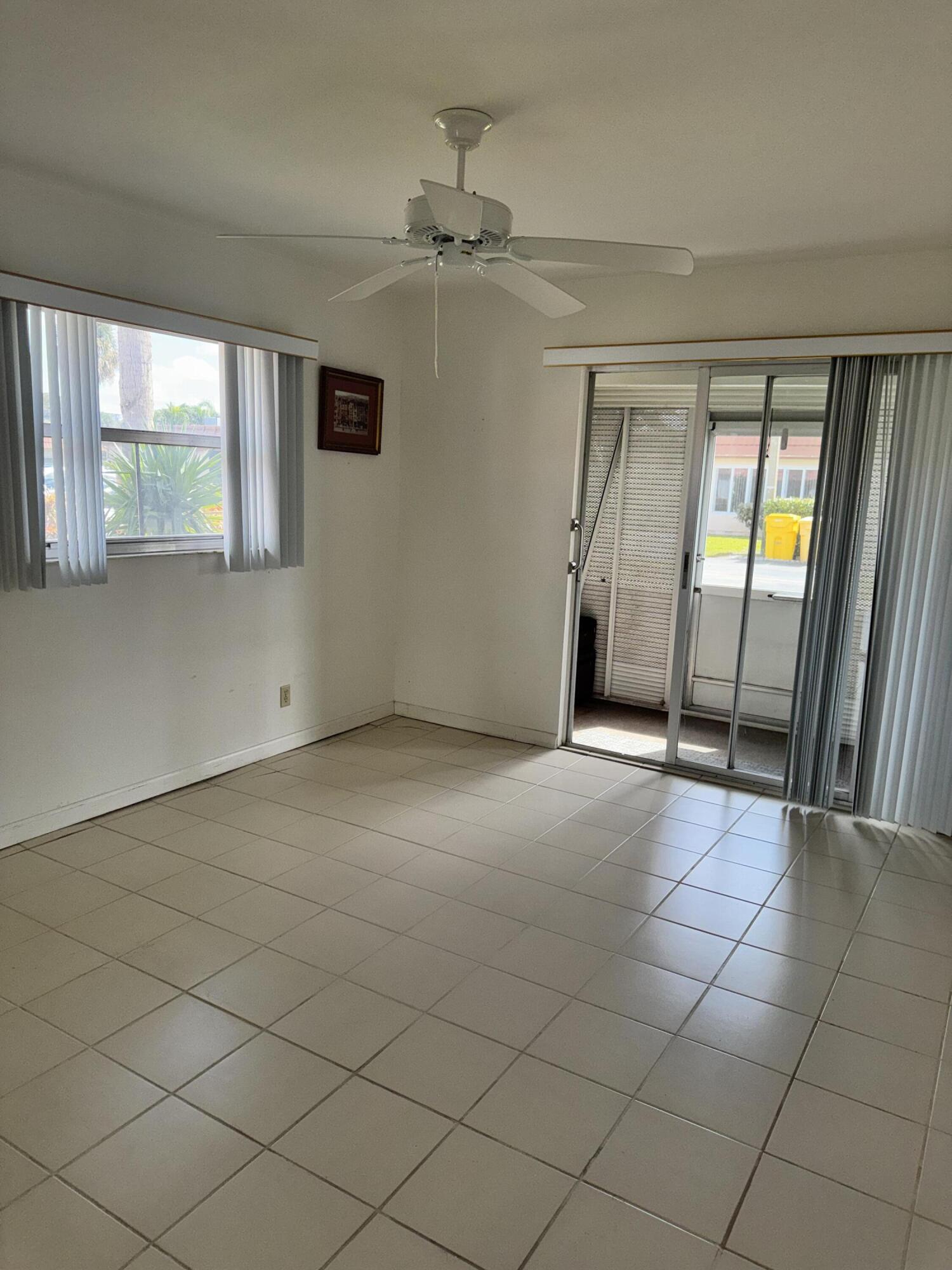 277 Seville L