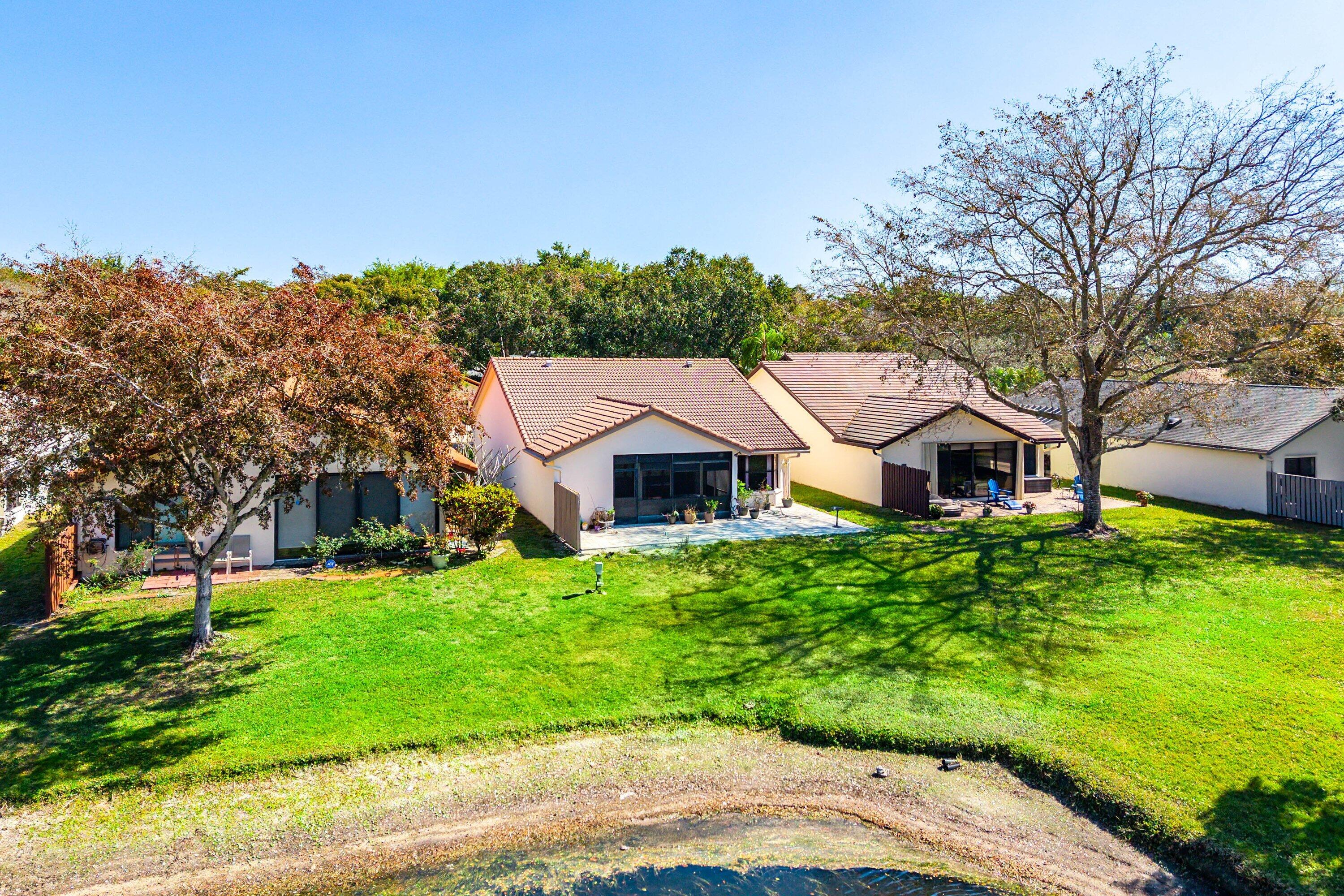 4799 Boxwood Circle