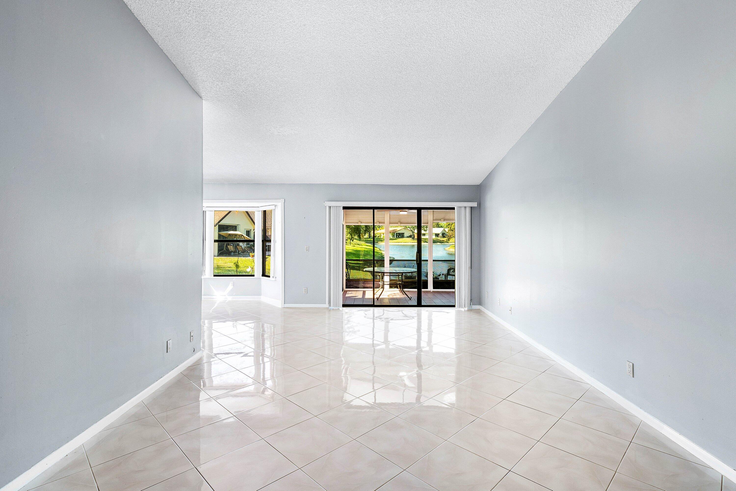 4799 Boxwood Circle