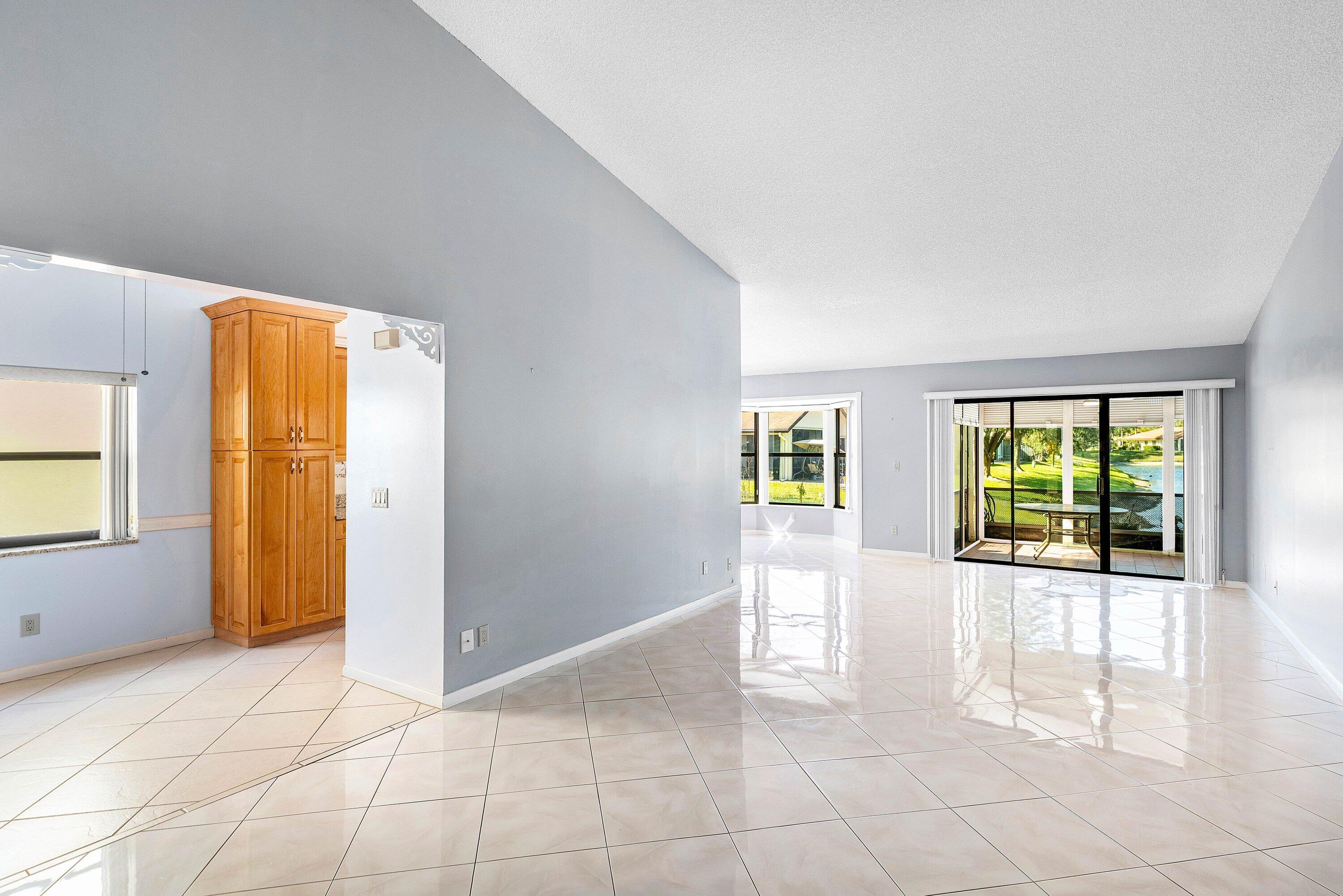 4799 Boxwood Circle