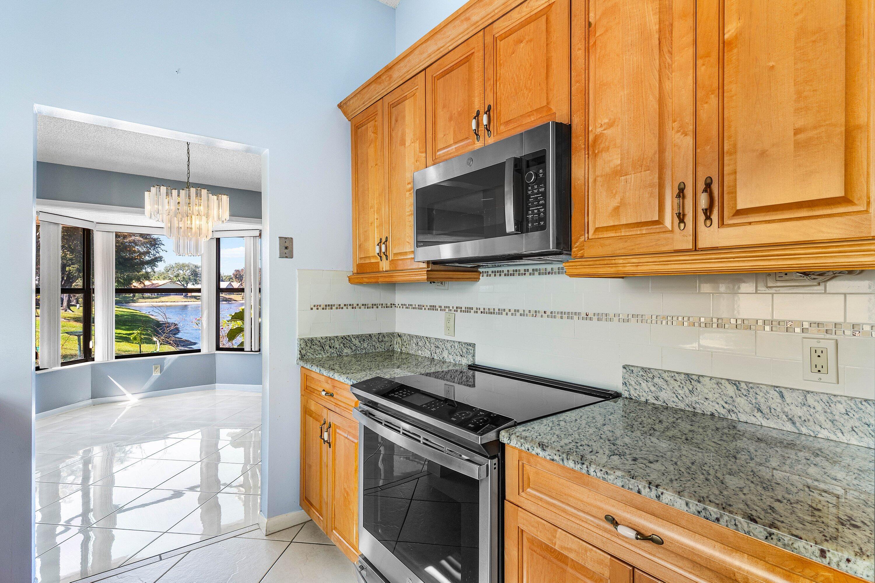 4799 Boxwood Circle
