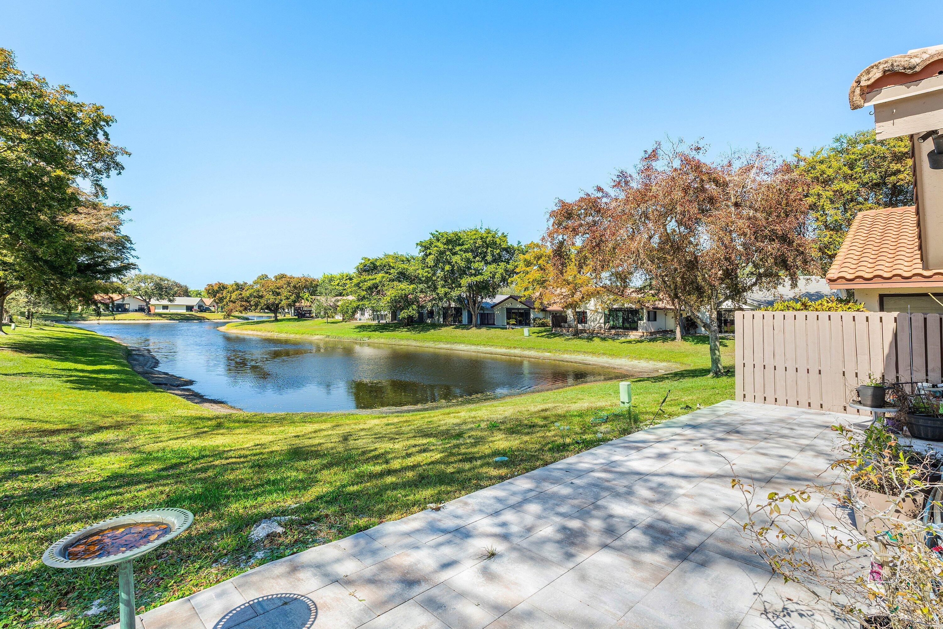4799 Boxwood Circle
