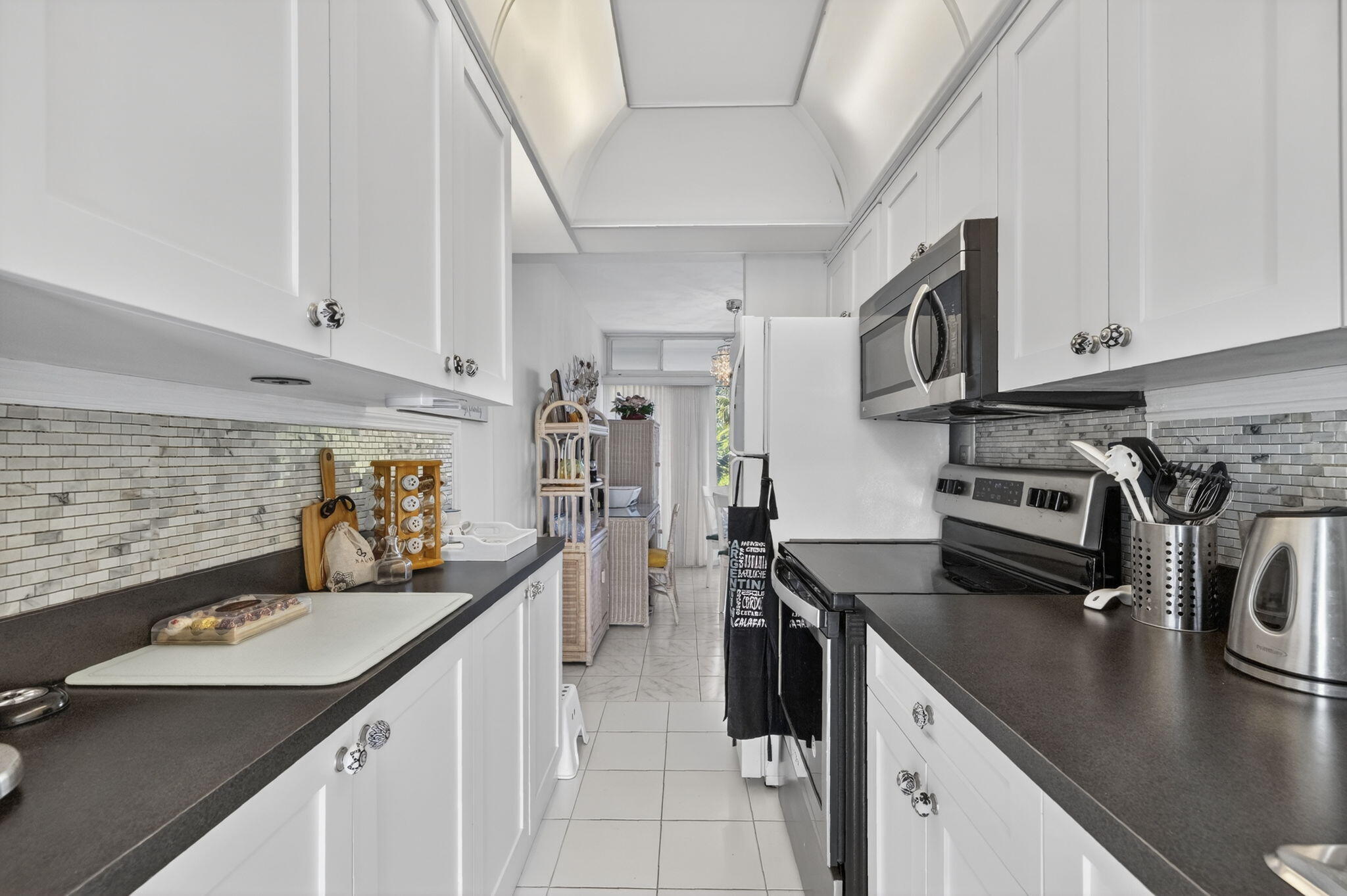 1221 Hillsboro Mile 23a