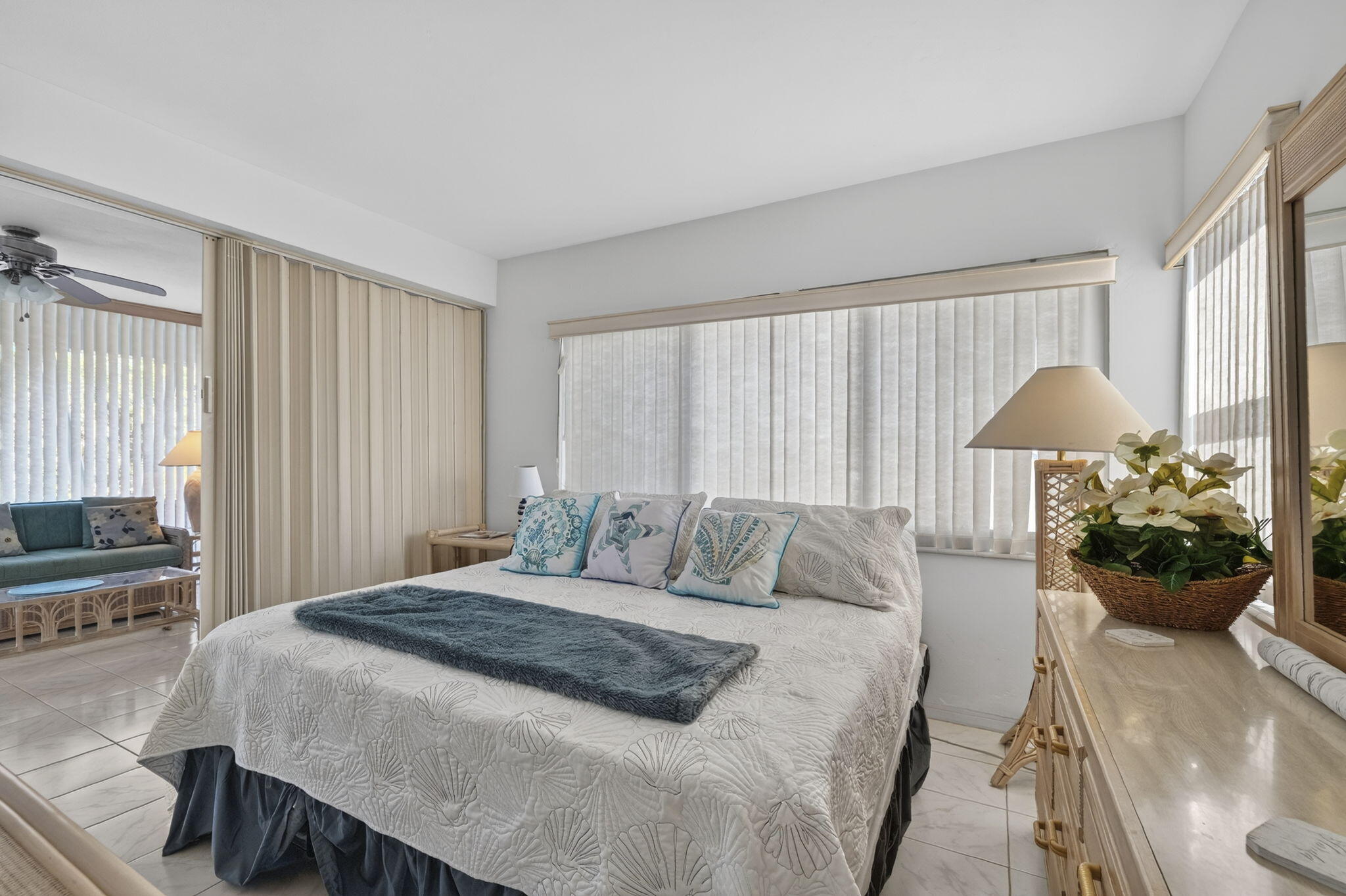 1221 Hillsboro Mile 23a