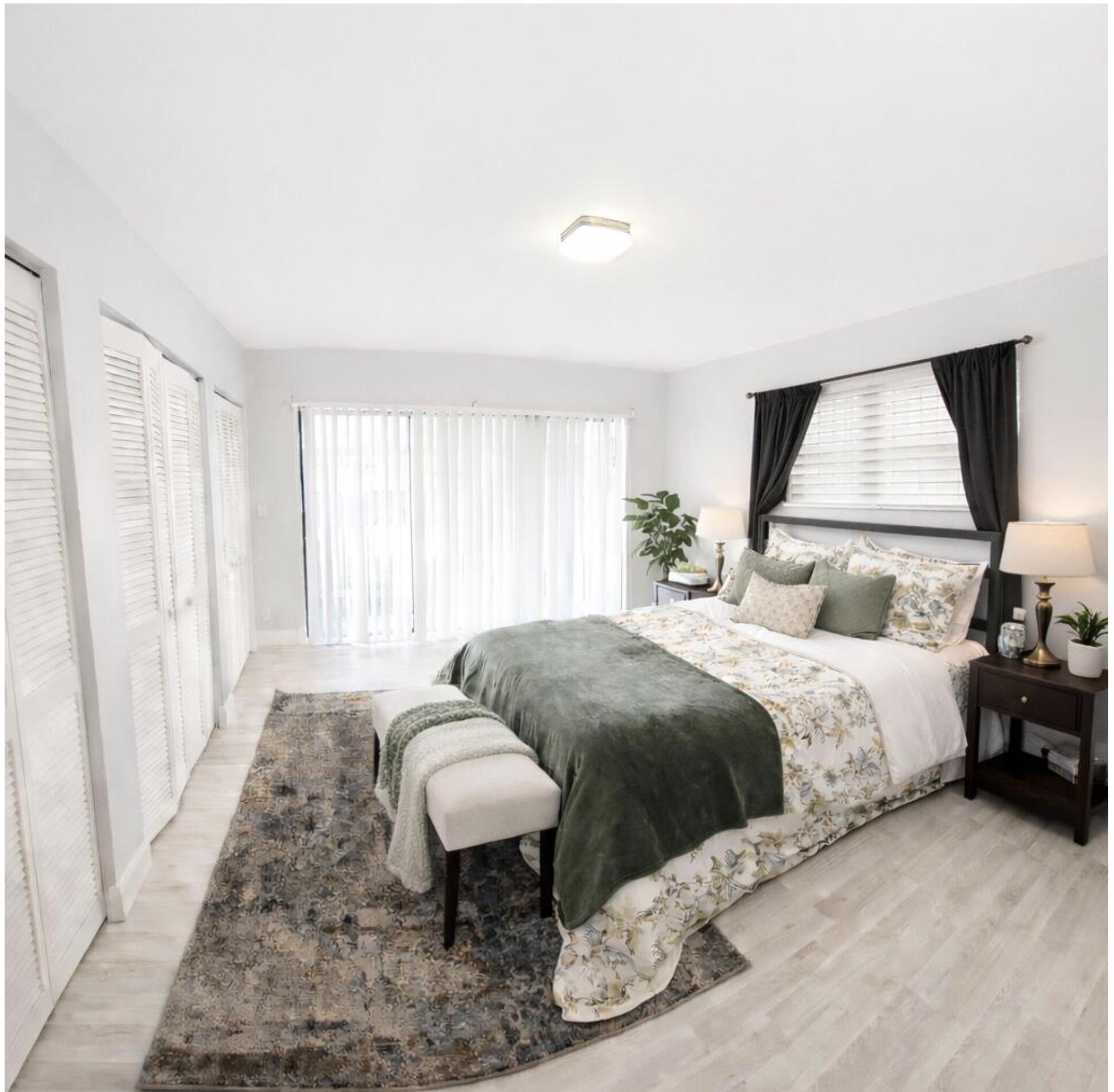 11596 NW 45th Street 4
