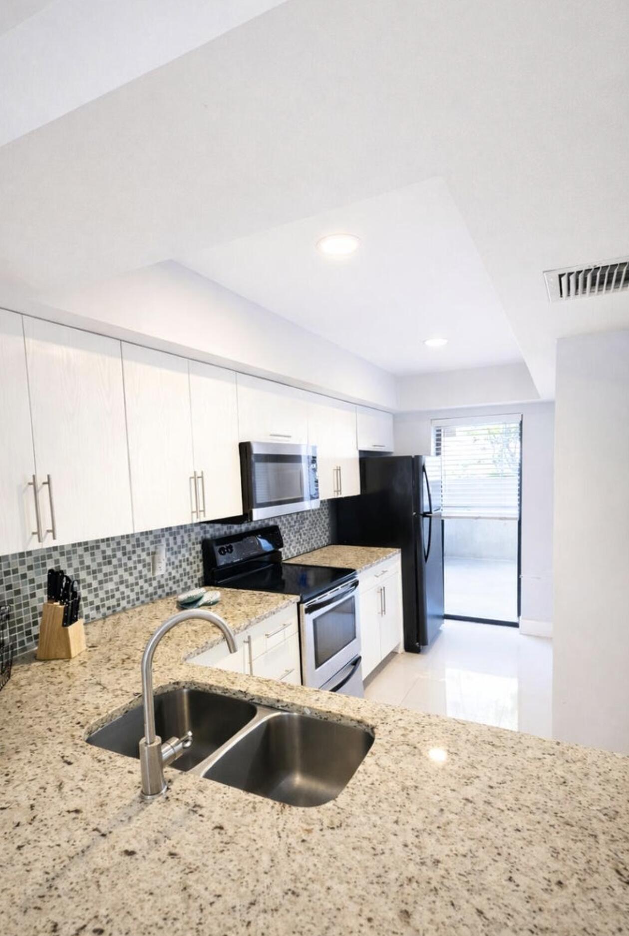11596 NW 45th Street 4