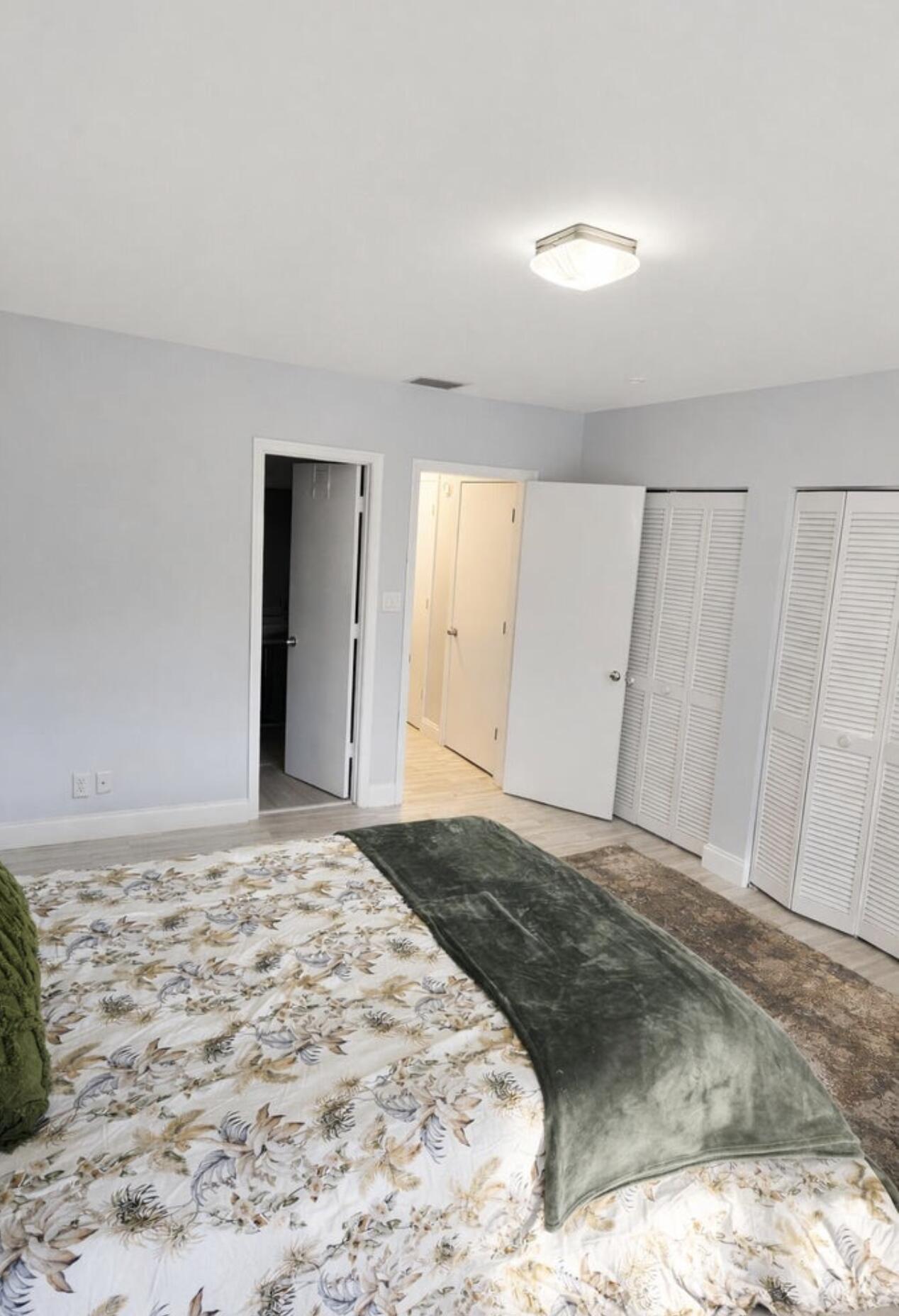 11596 NW 45th Street 4
