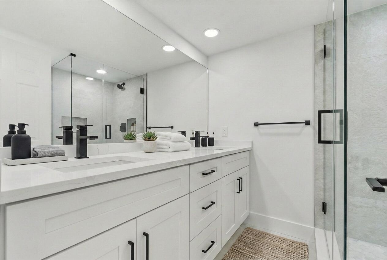 2897 SW 22nd Circle 44b