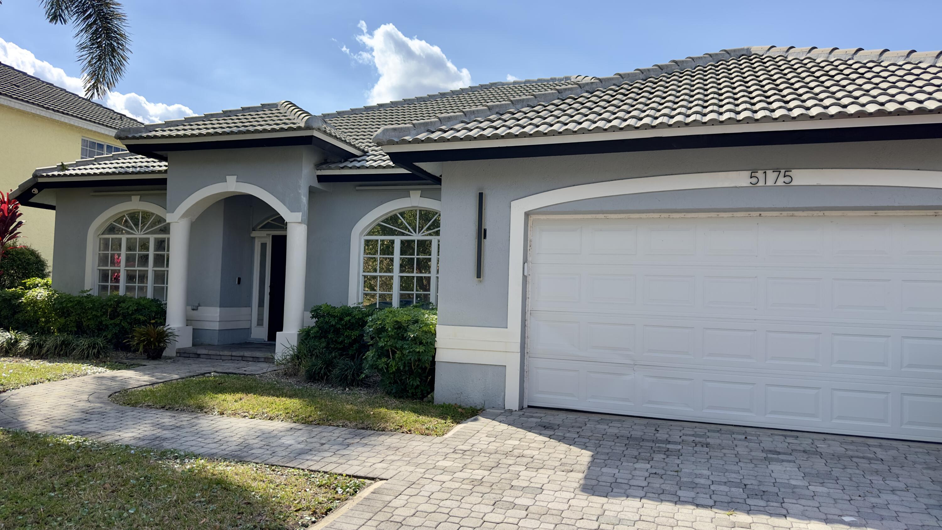 5175 NW 50th Terrace