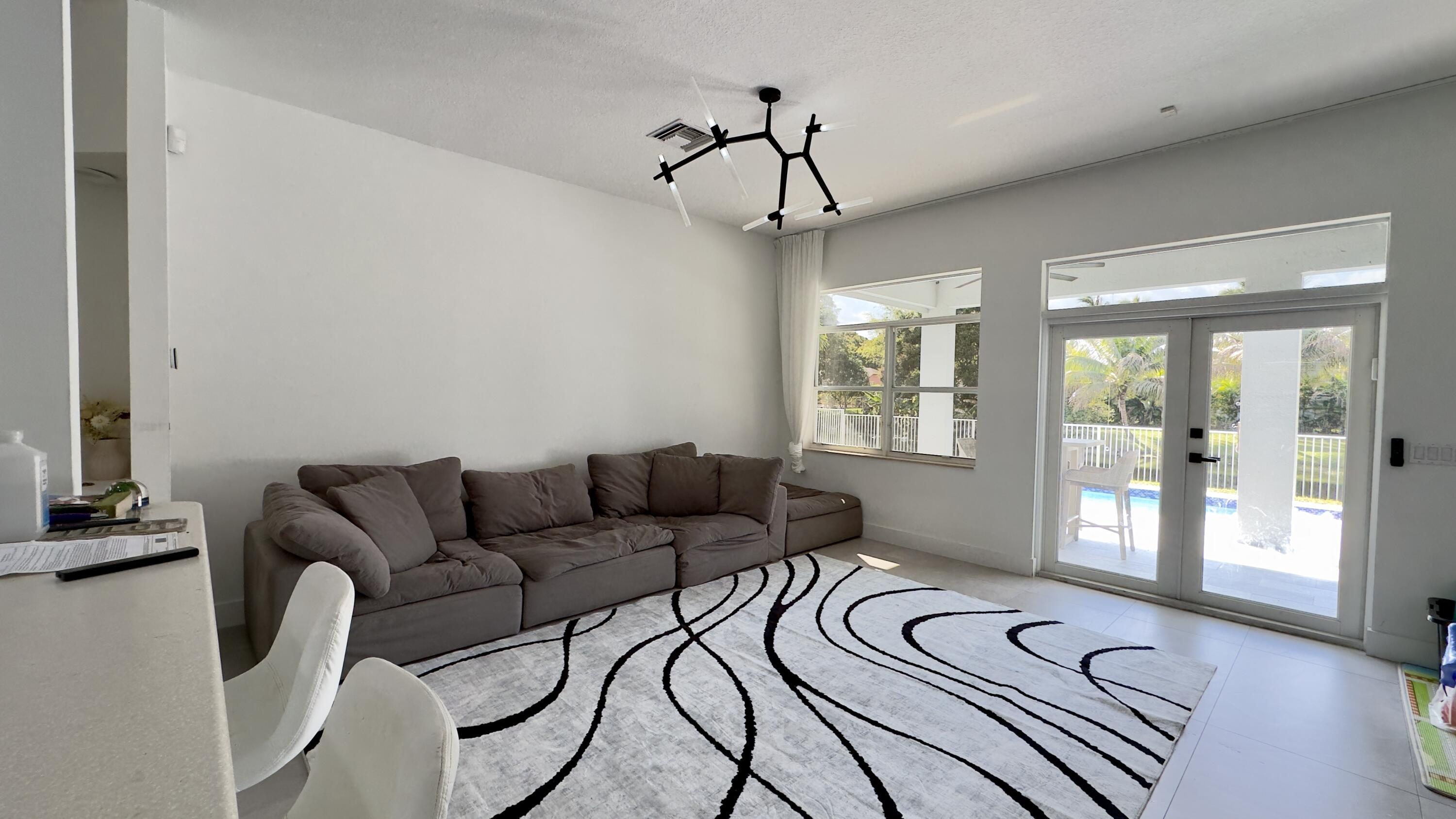 5175 NW 50th Terrace