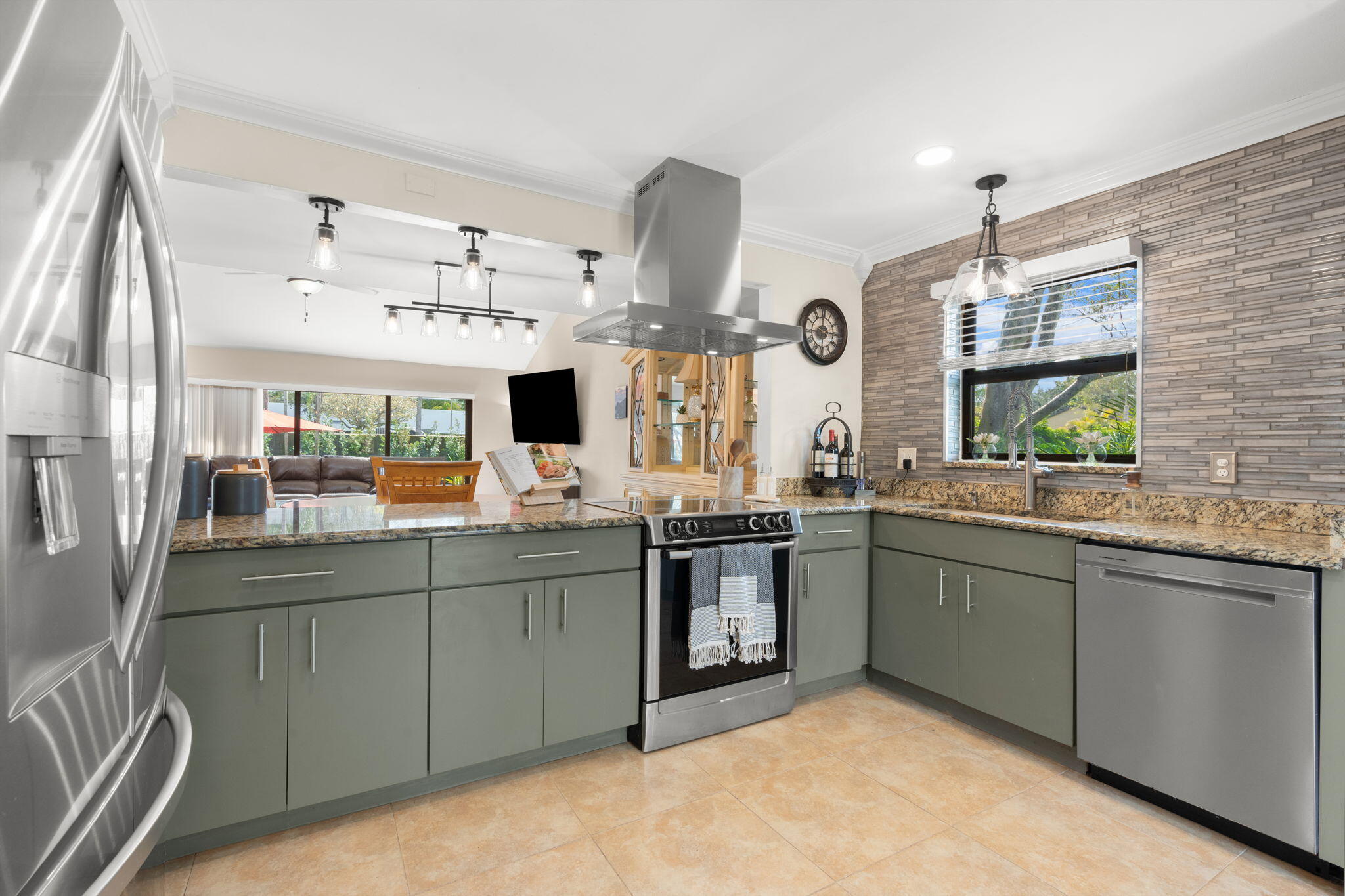 2046 Deer Creek Woodlands Place