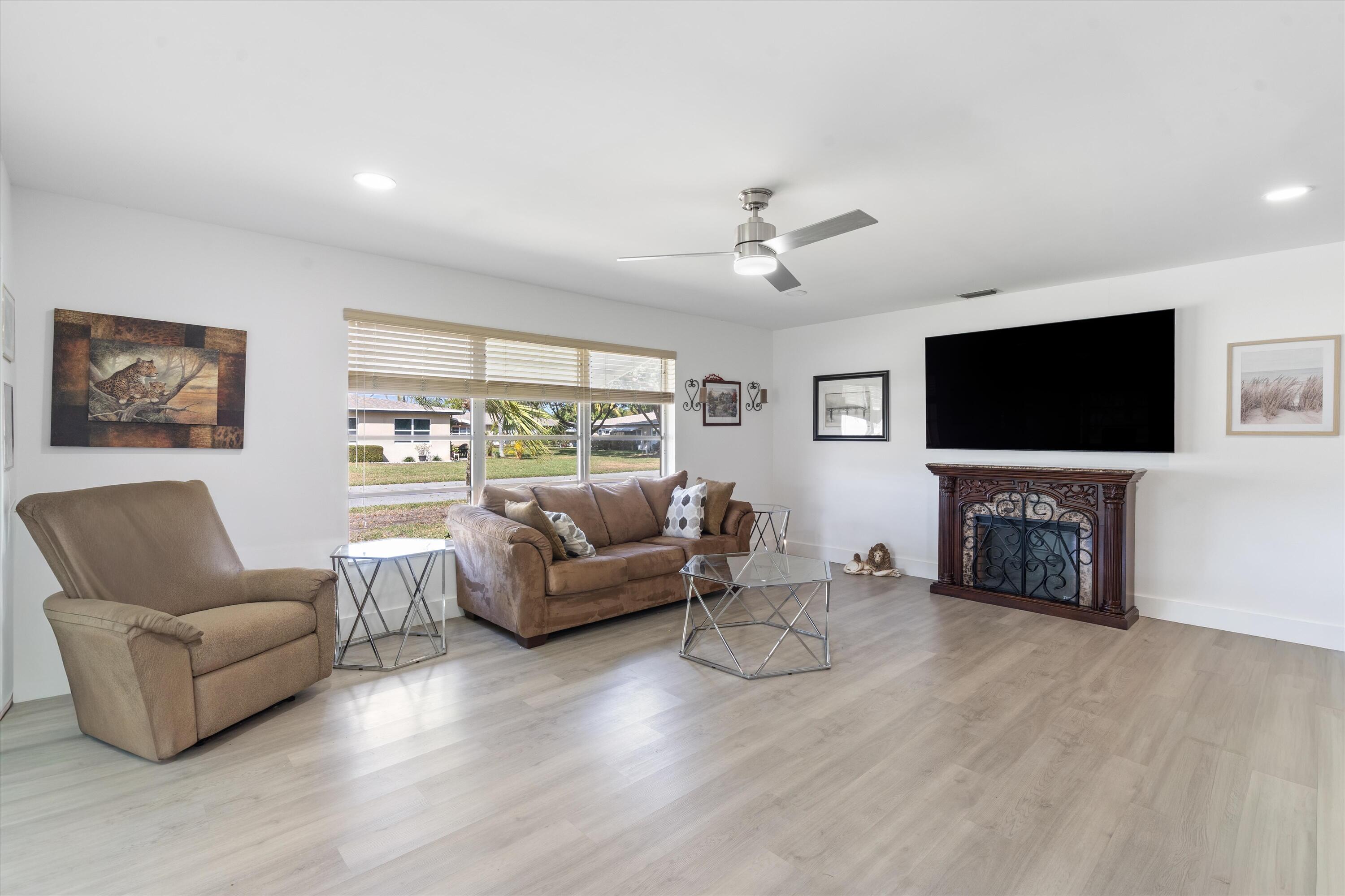 1022 Circle Drive A