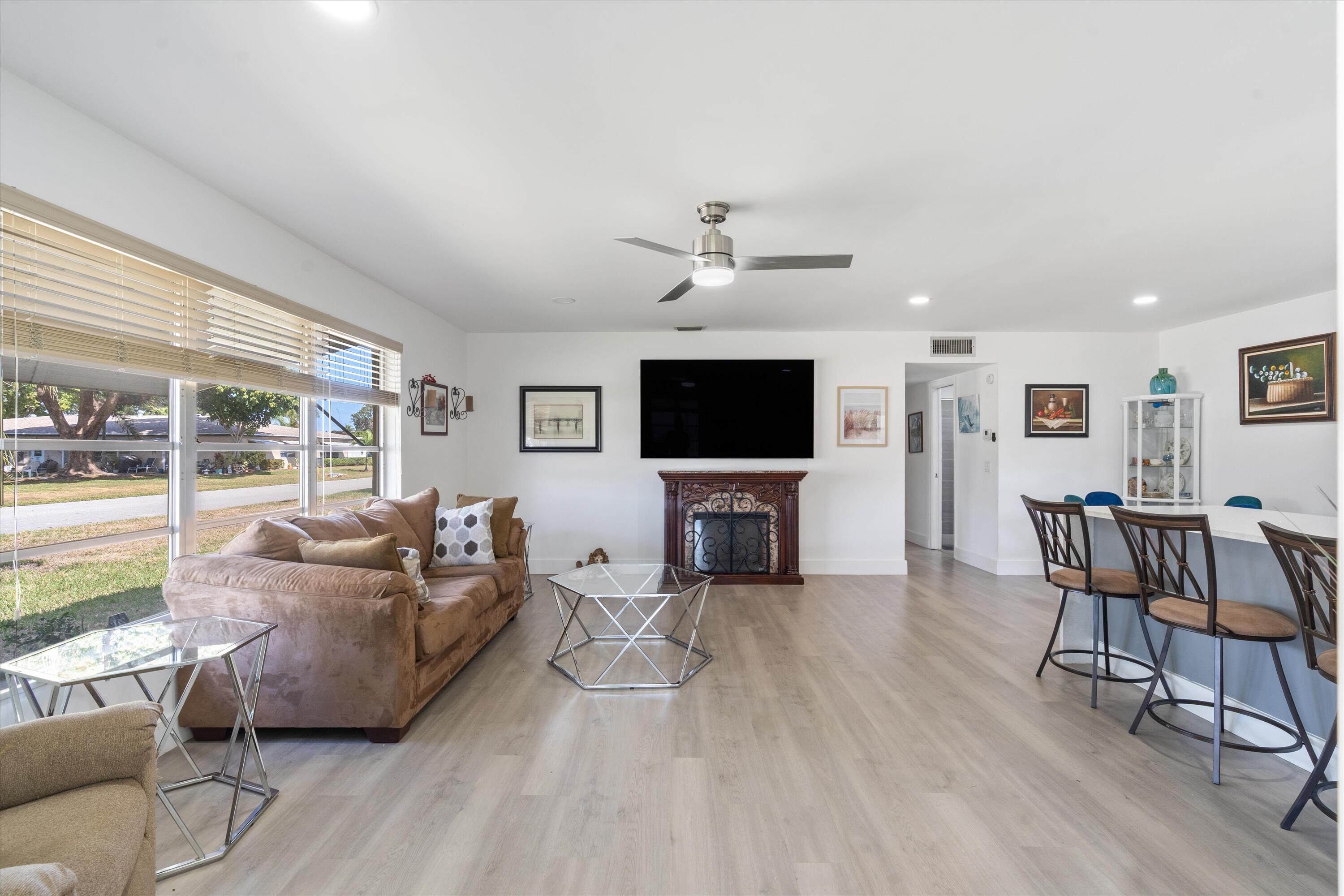 1022 Circle Drive A