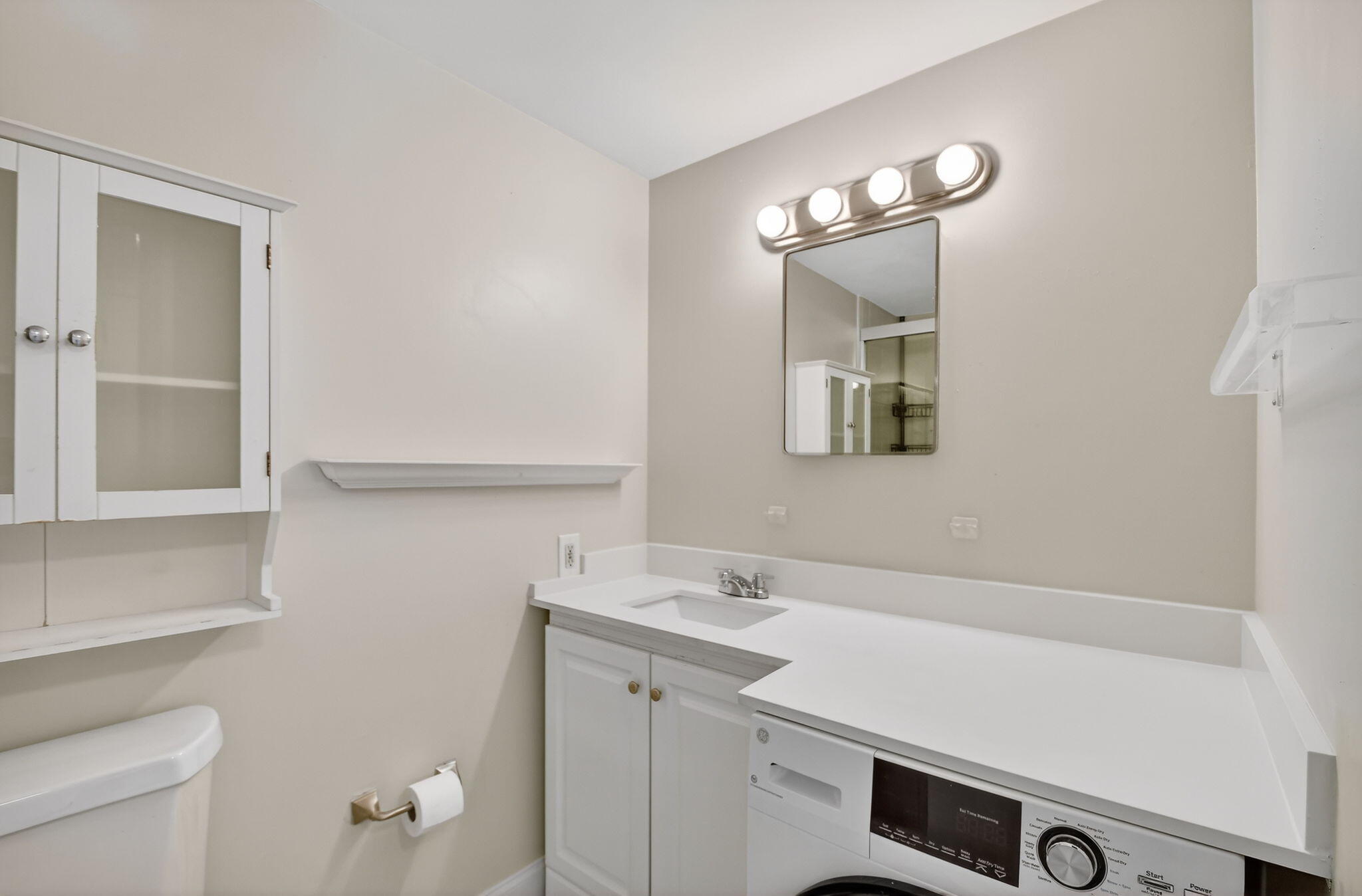 15 S Golfview Road 201