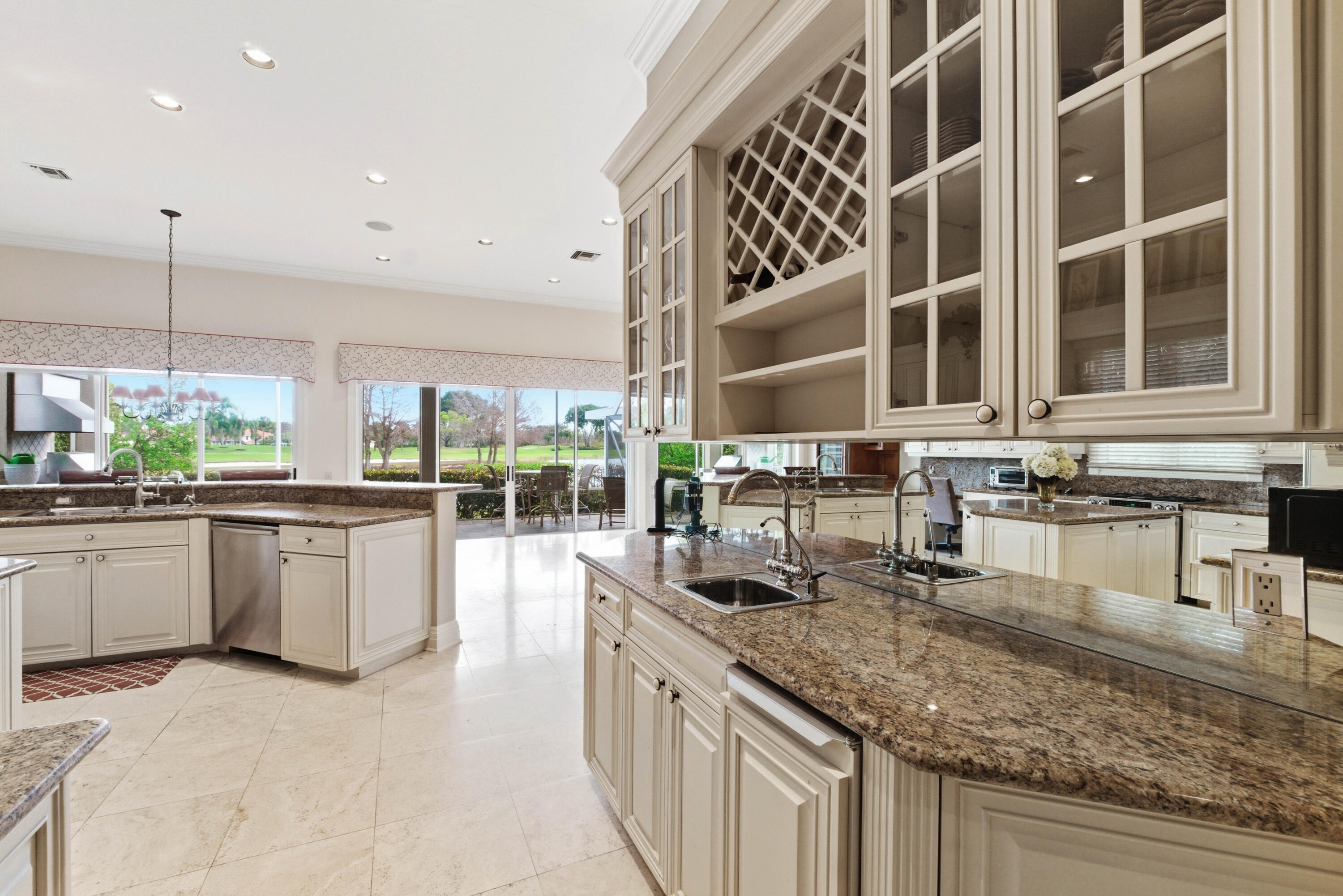 10832 Egret Pointe Lane