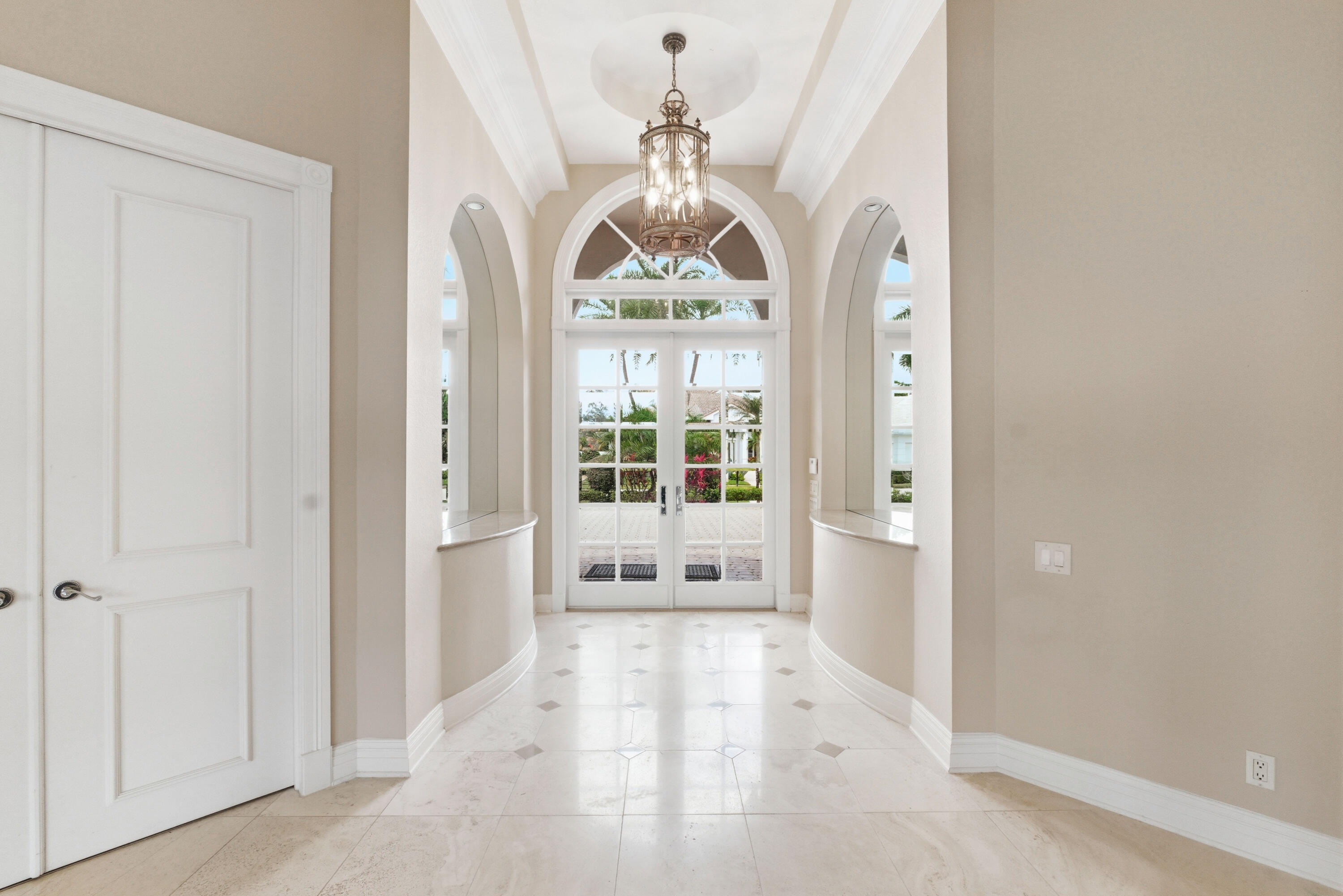 10832 Egret Pointe Lane