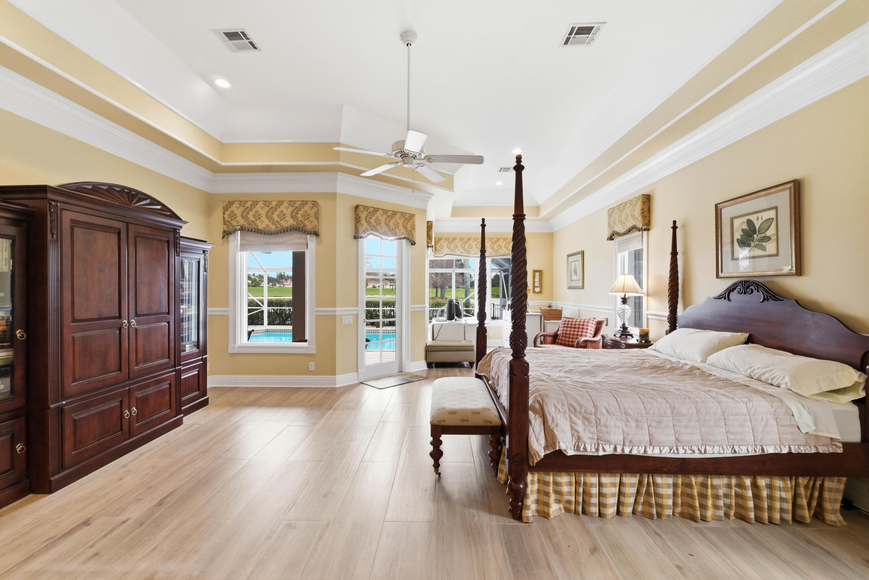 10832 Egret Pointe Lane