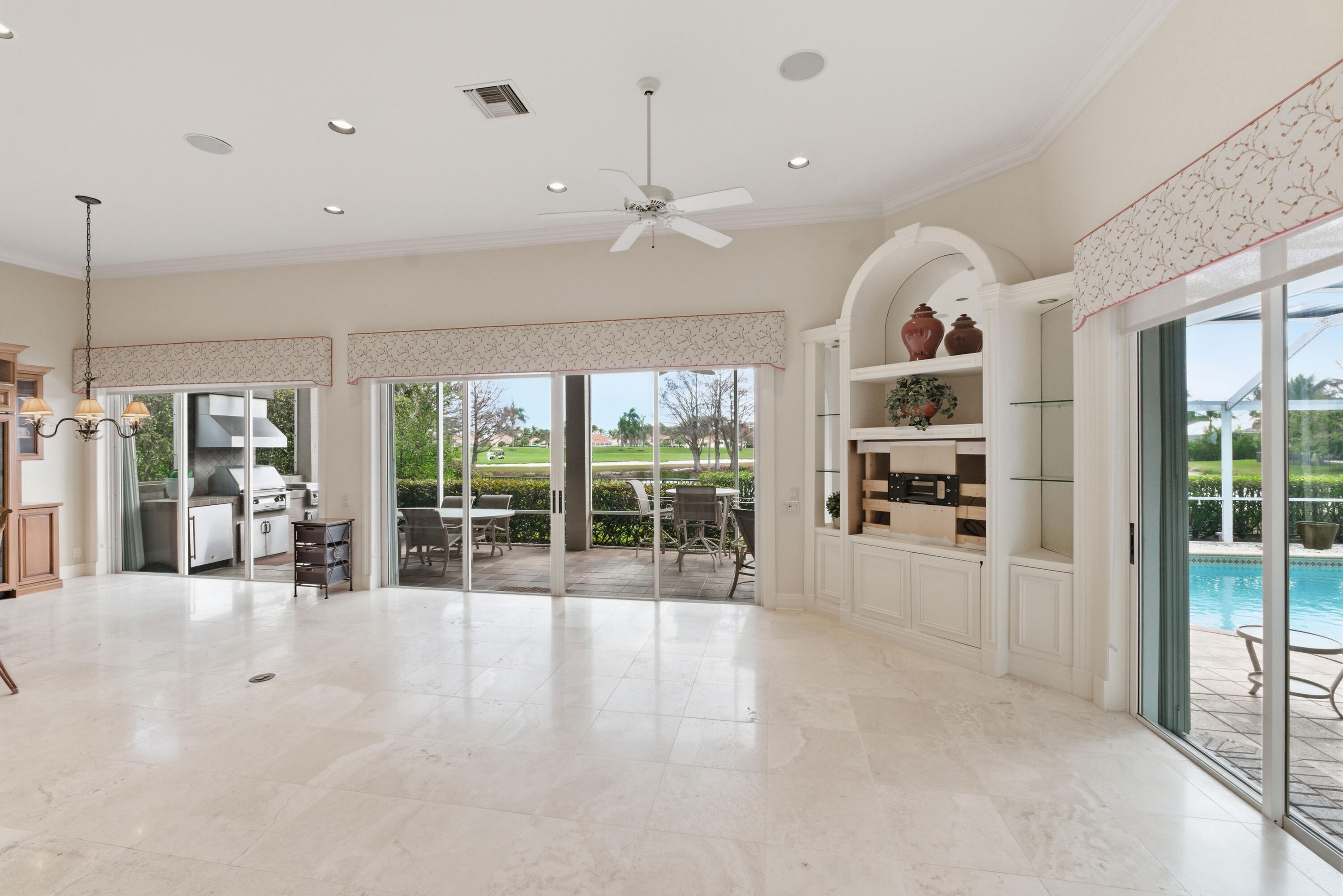 10832 Egret Pointe Lane