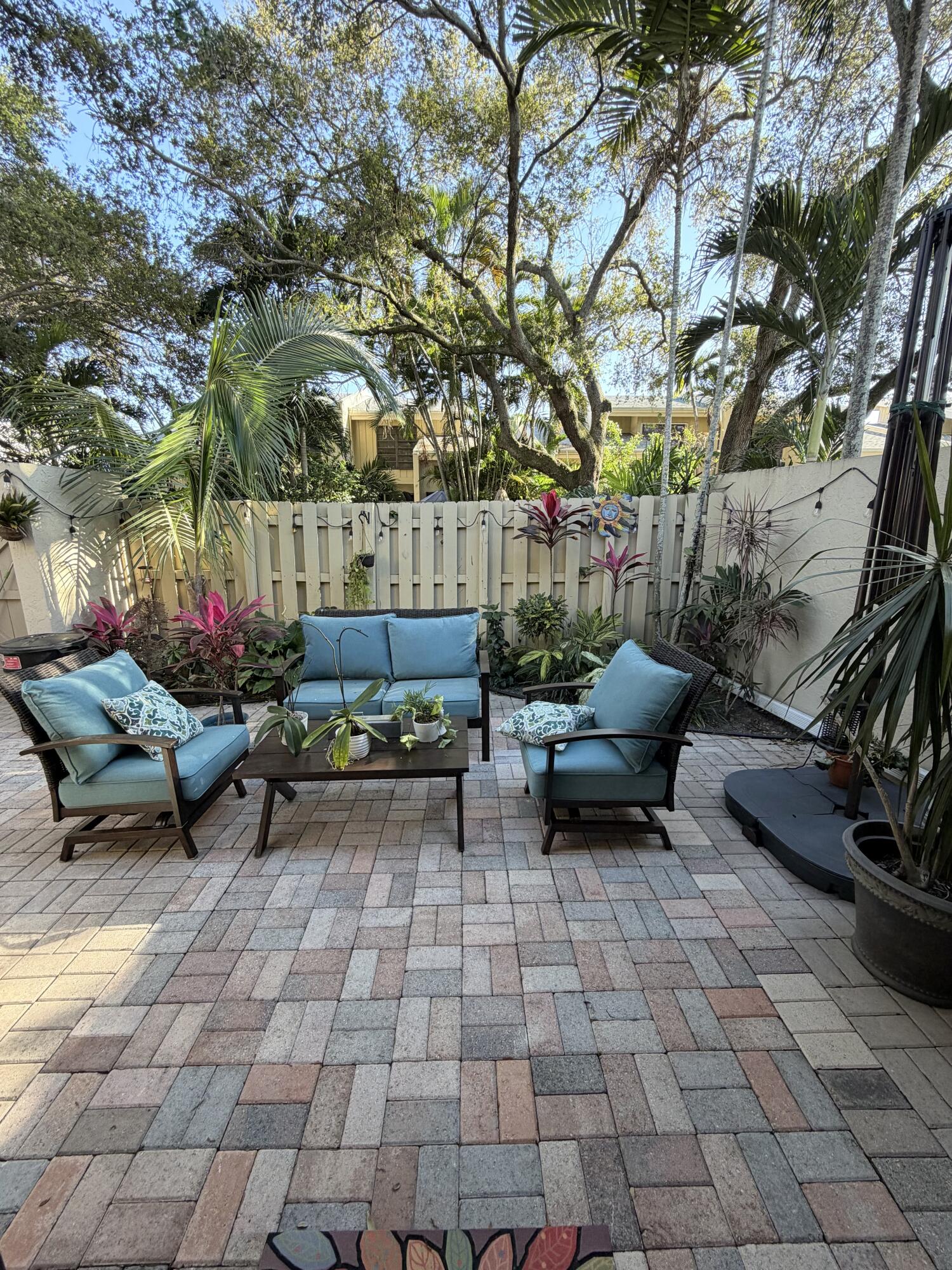 1400 NW 9th Avenue D-28