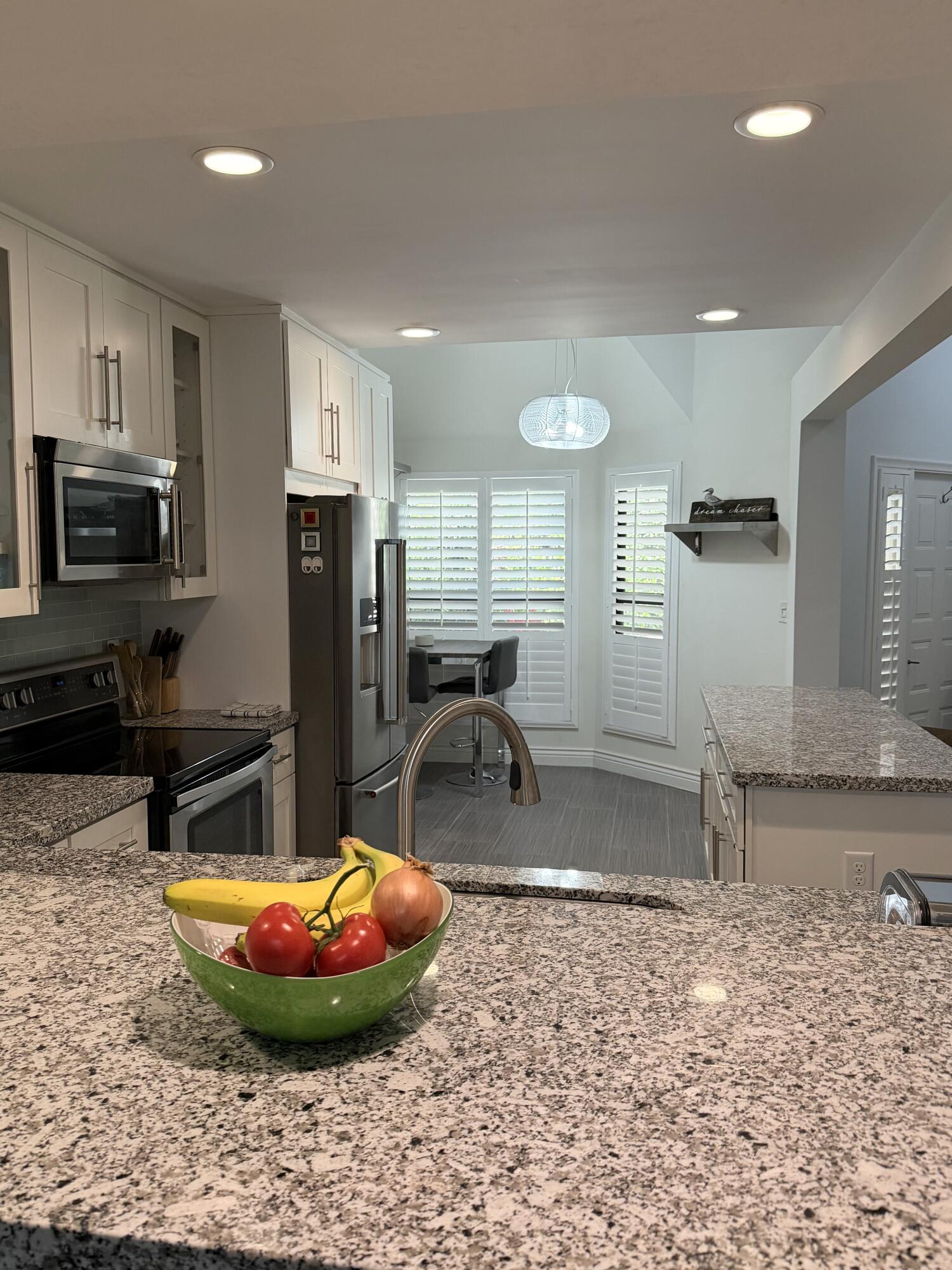 1400 NW 9th Avenue D-28