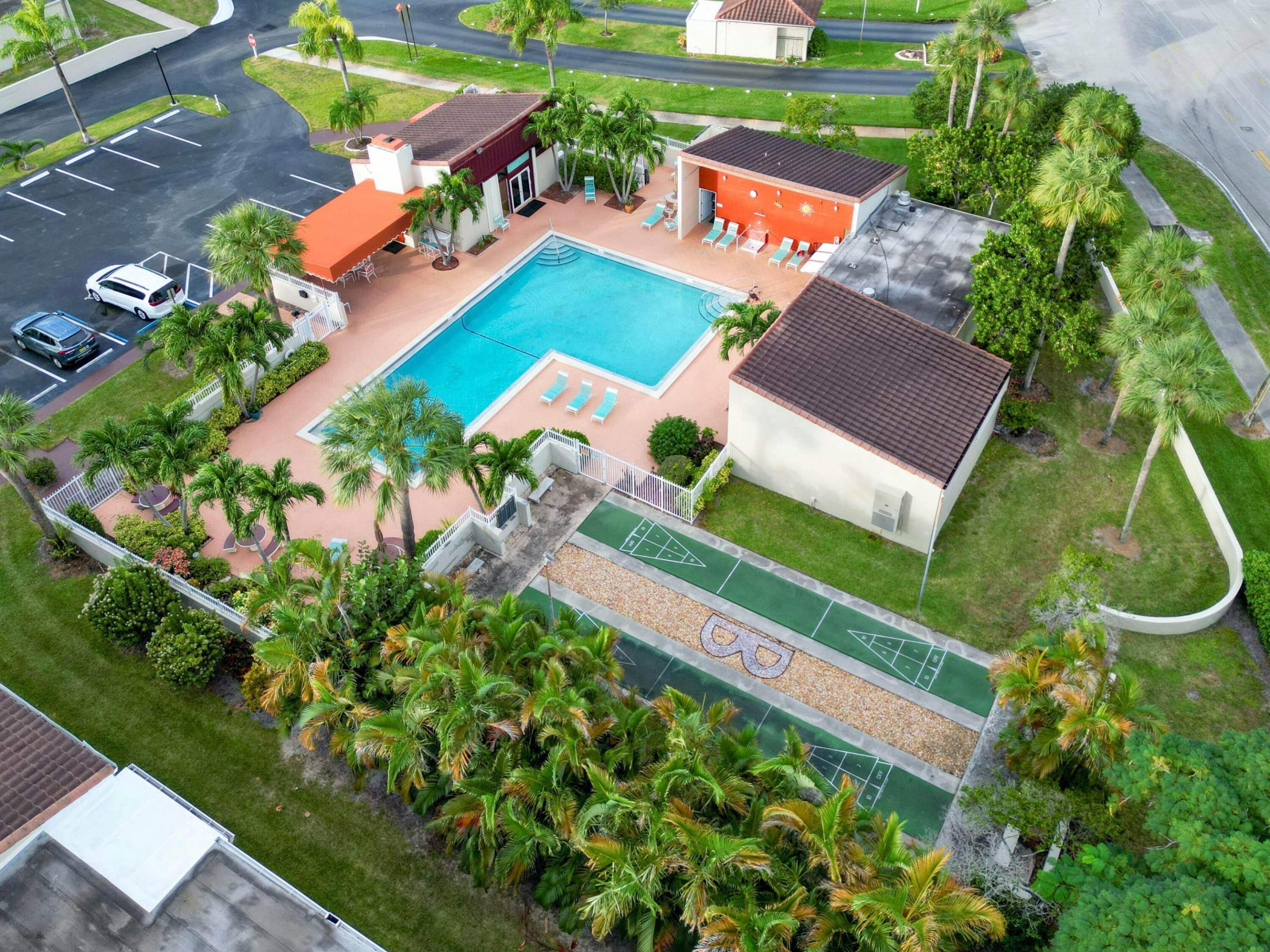 2580 Boundbrook Boulevard 202
