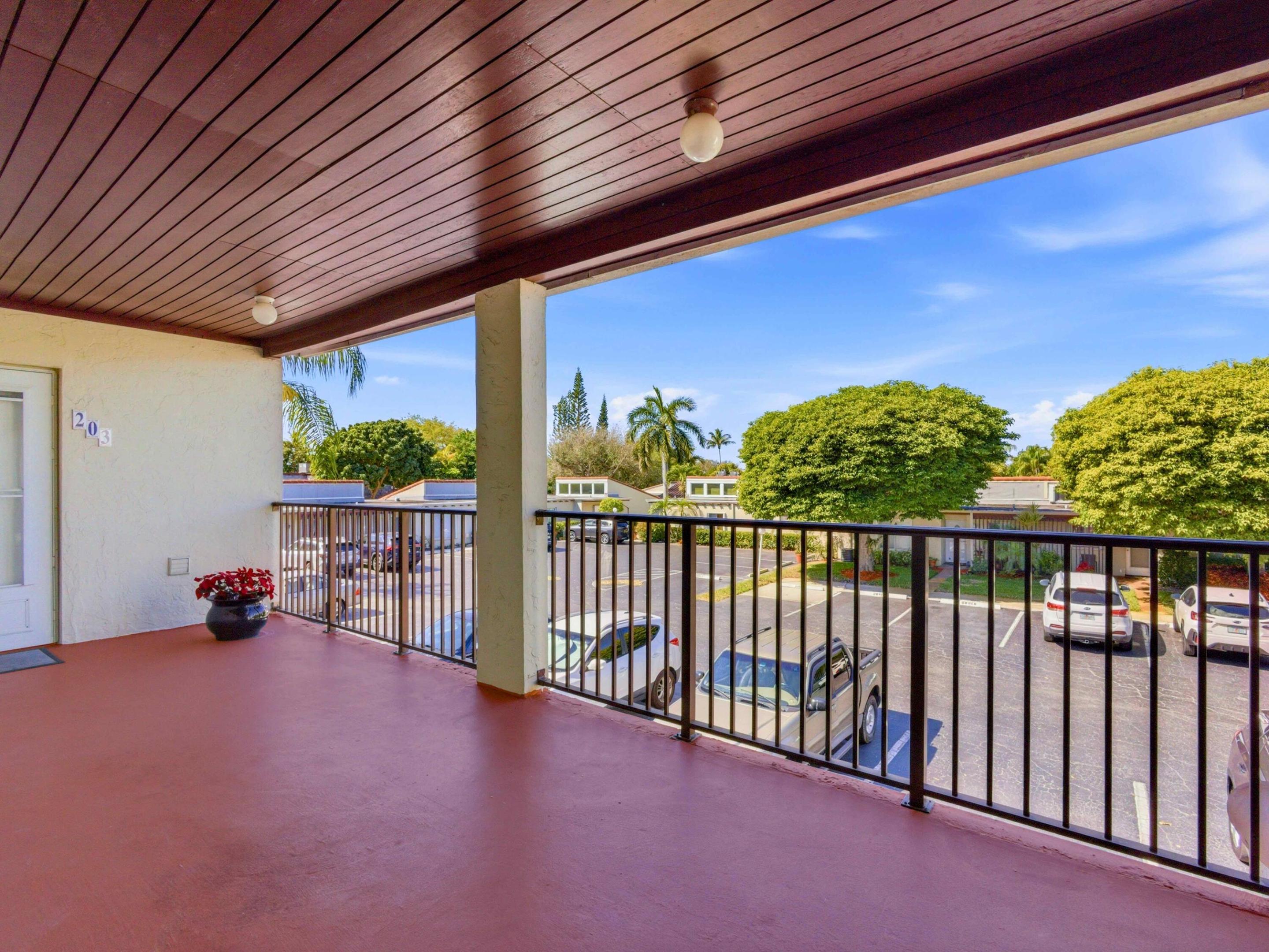 2580 Boundbrook Boulevard 202