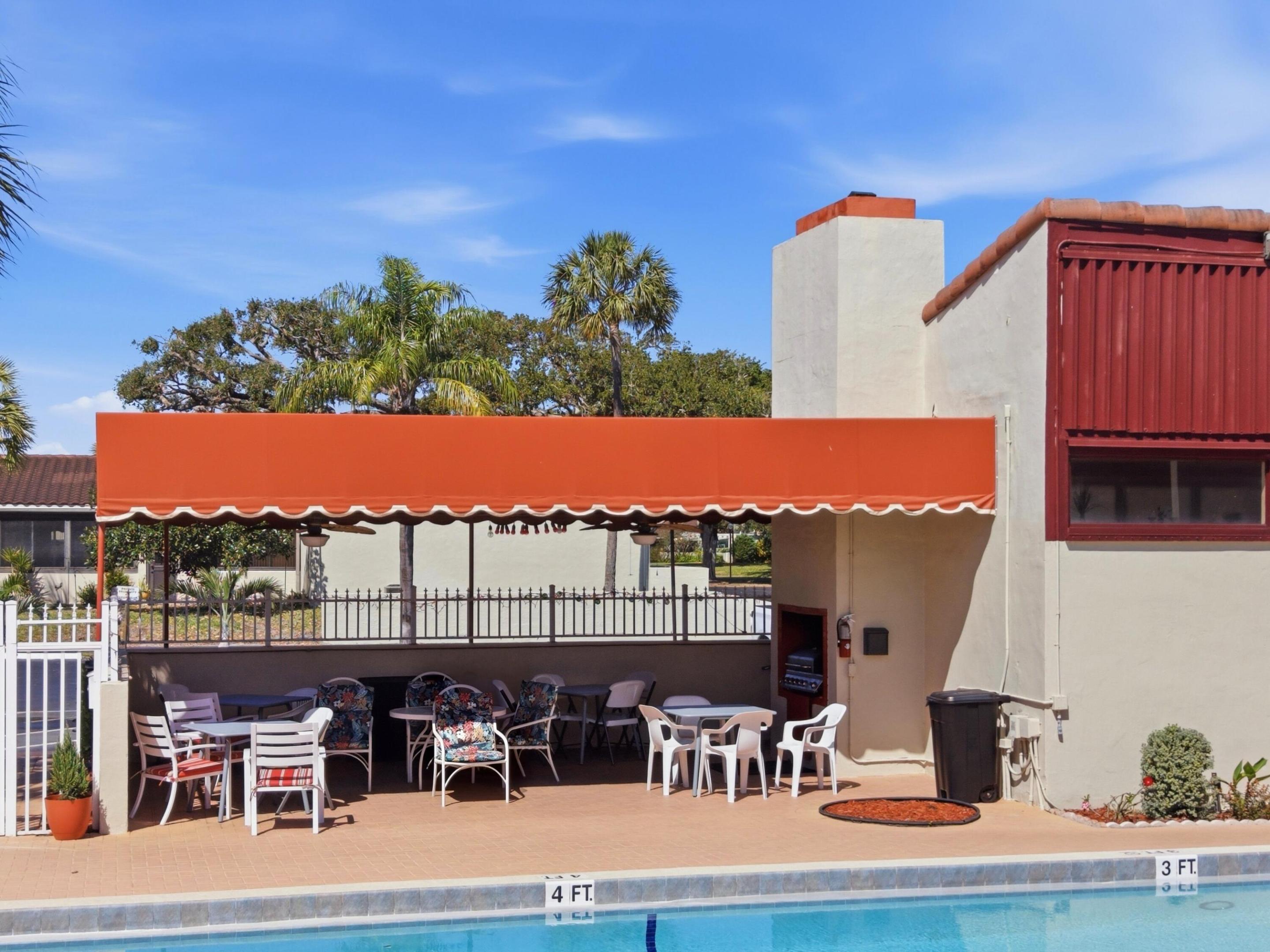 2580 Boundbrook Boulevard 202