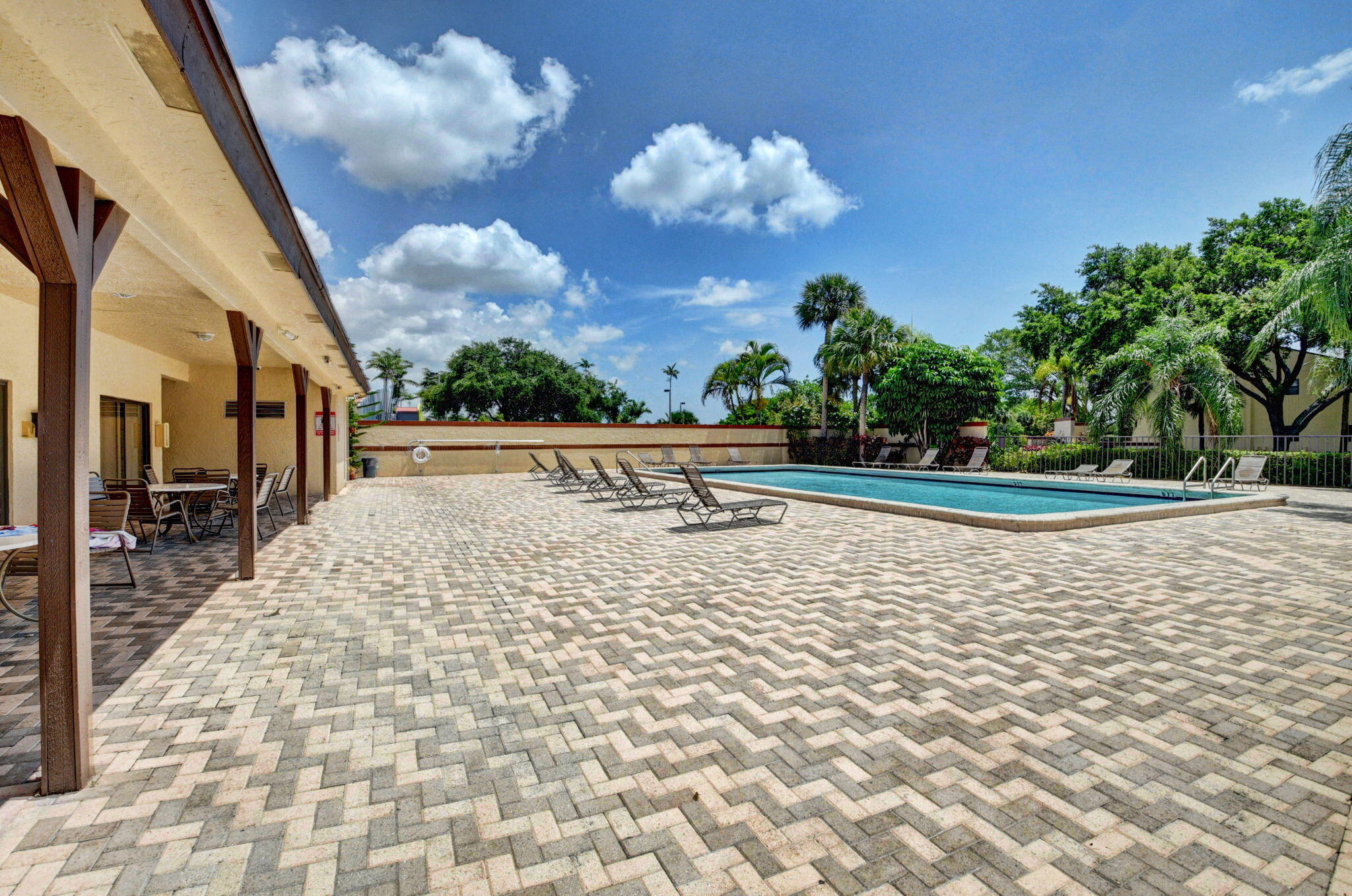 21943 Remsen Terrace 207