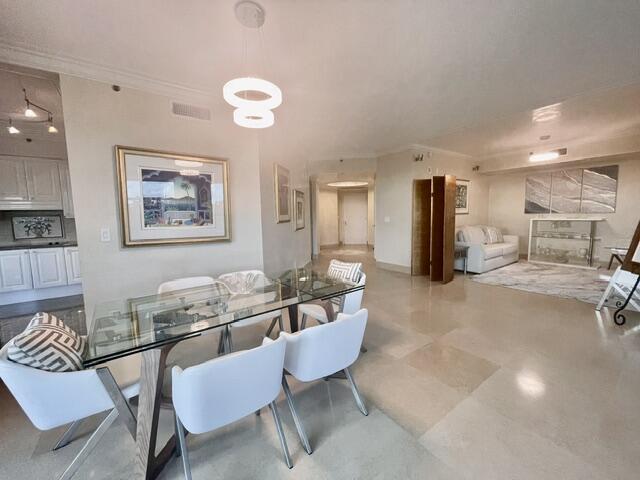3720 S Ocean Boulevard 301b
