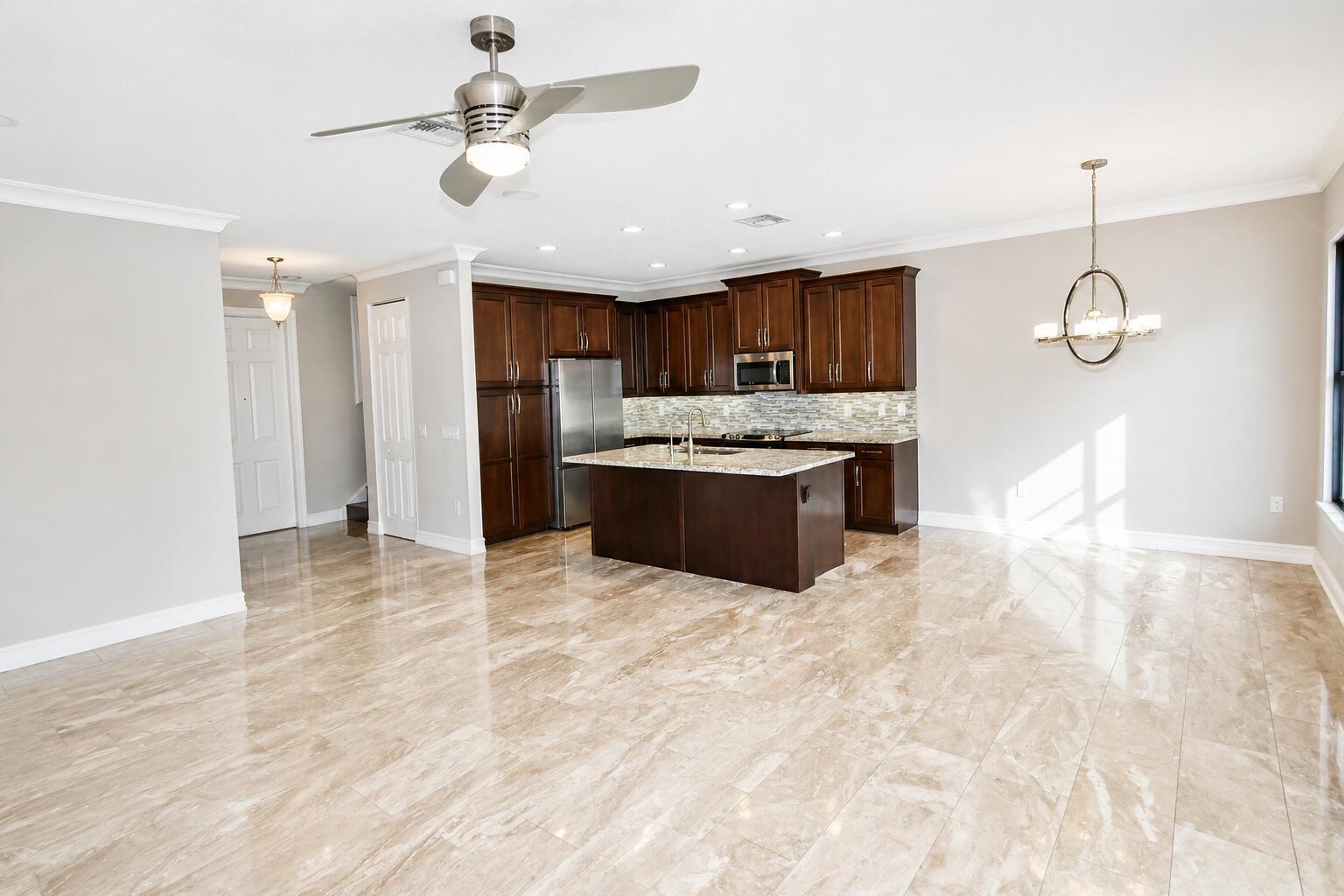 8079 Snowflake Obsidian Trail