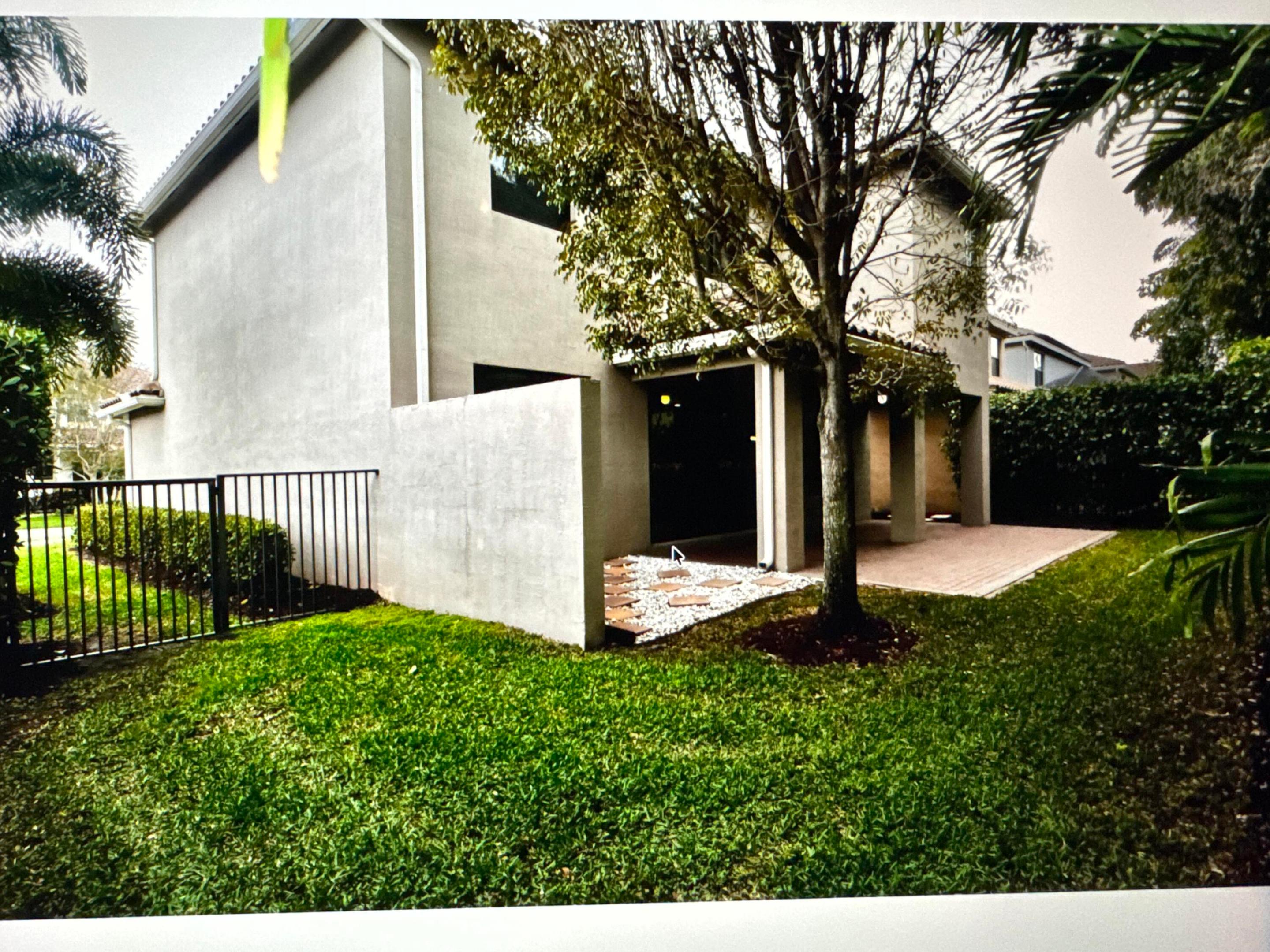 8079 Snowflake Obsidian Trail